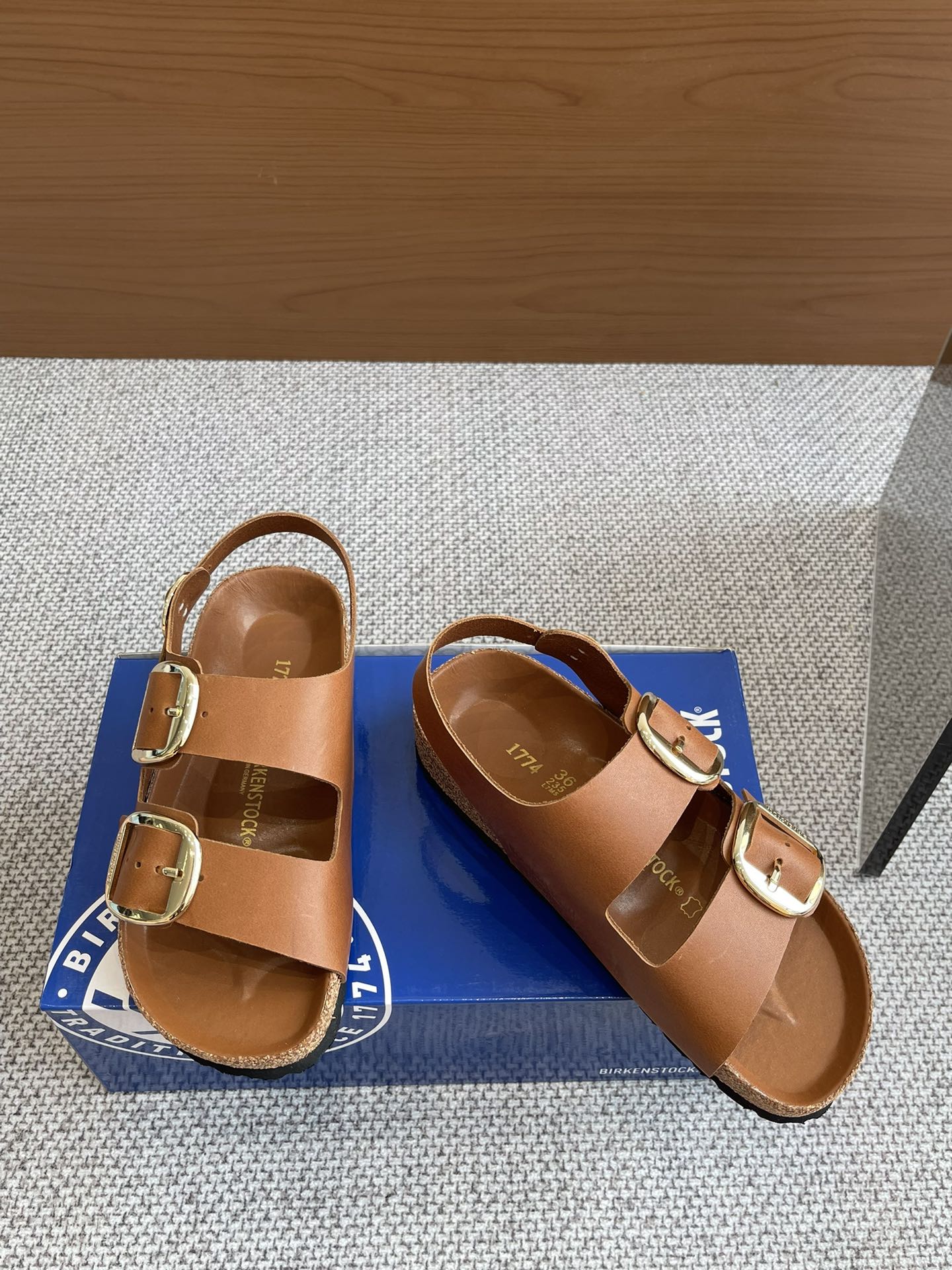New Birkenstock 24s: 600 Pounds of Spring Sandals – Size 35-40 - 图片 2