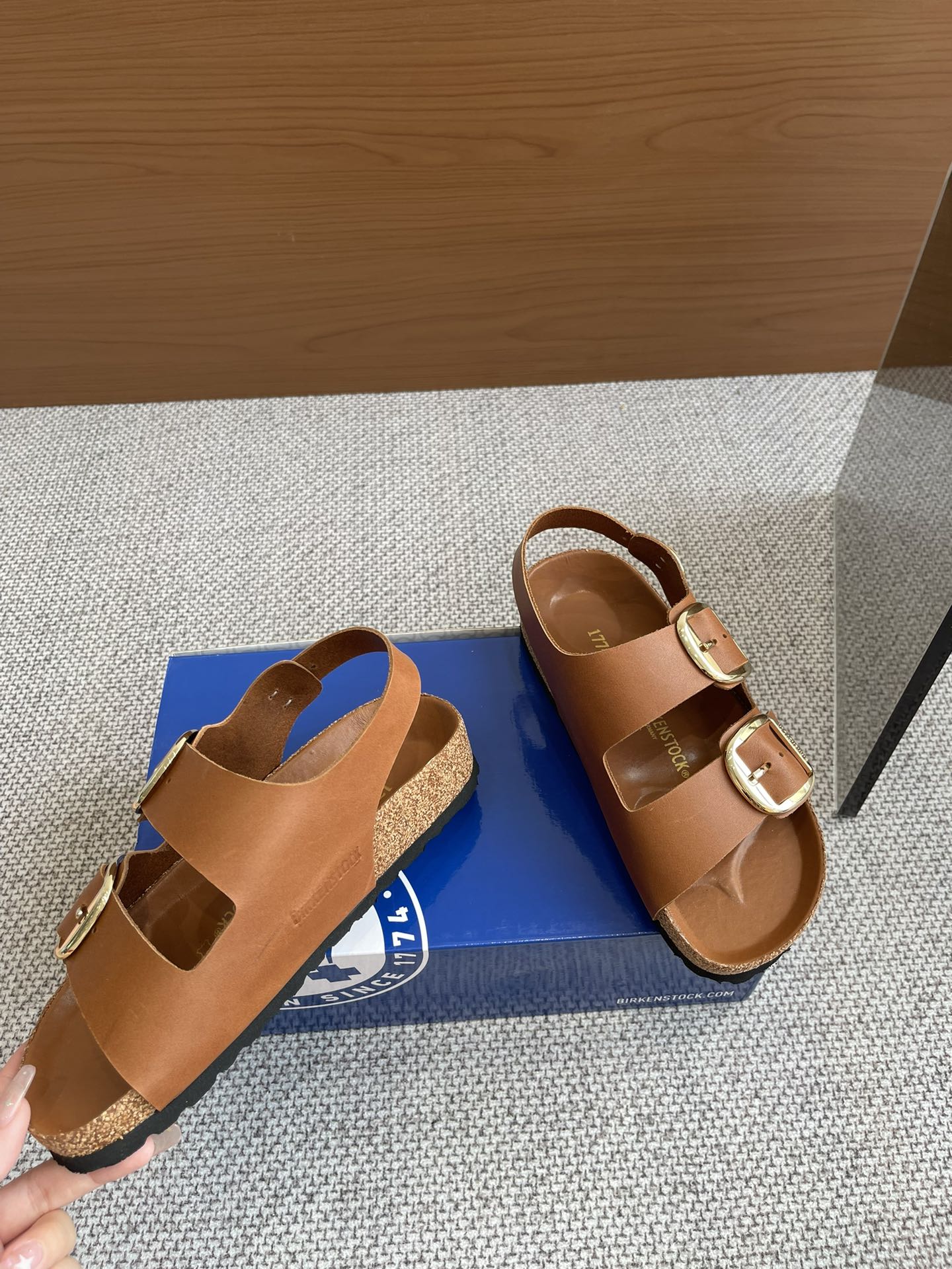 New Birkenstock 24s: 600 Pounds of Spring Sandals – Size 35-40 - 图片 3