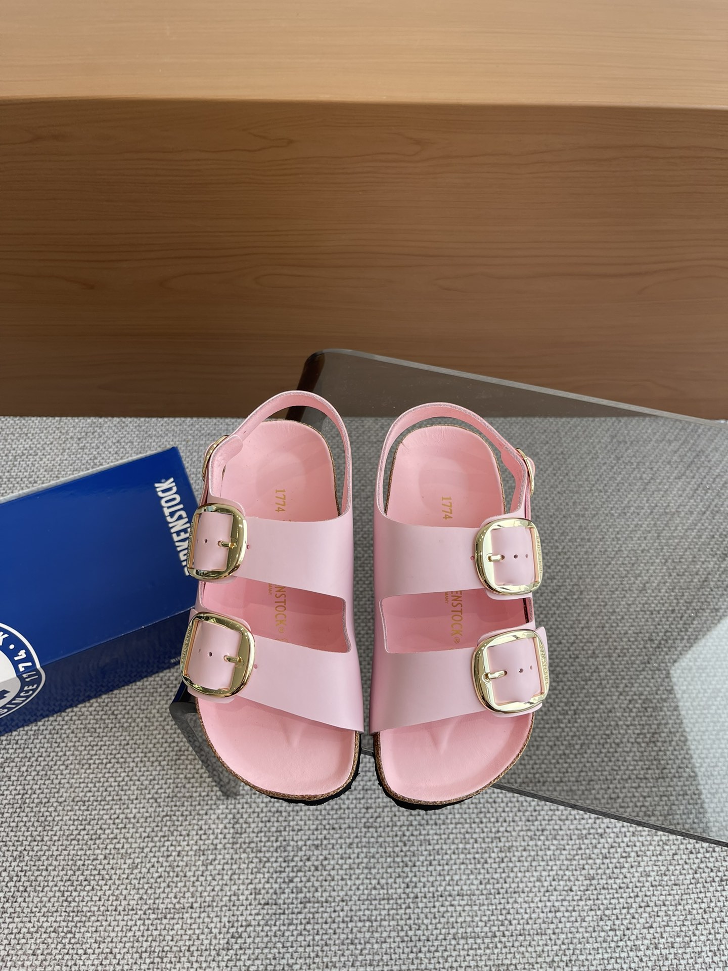 New Birkenstock 24s: 600 Pounds of Early Spring Sandals, Sizes 35-40