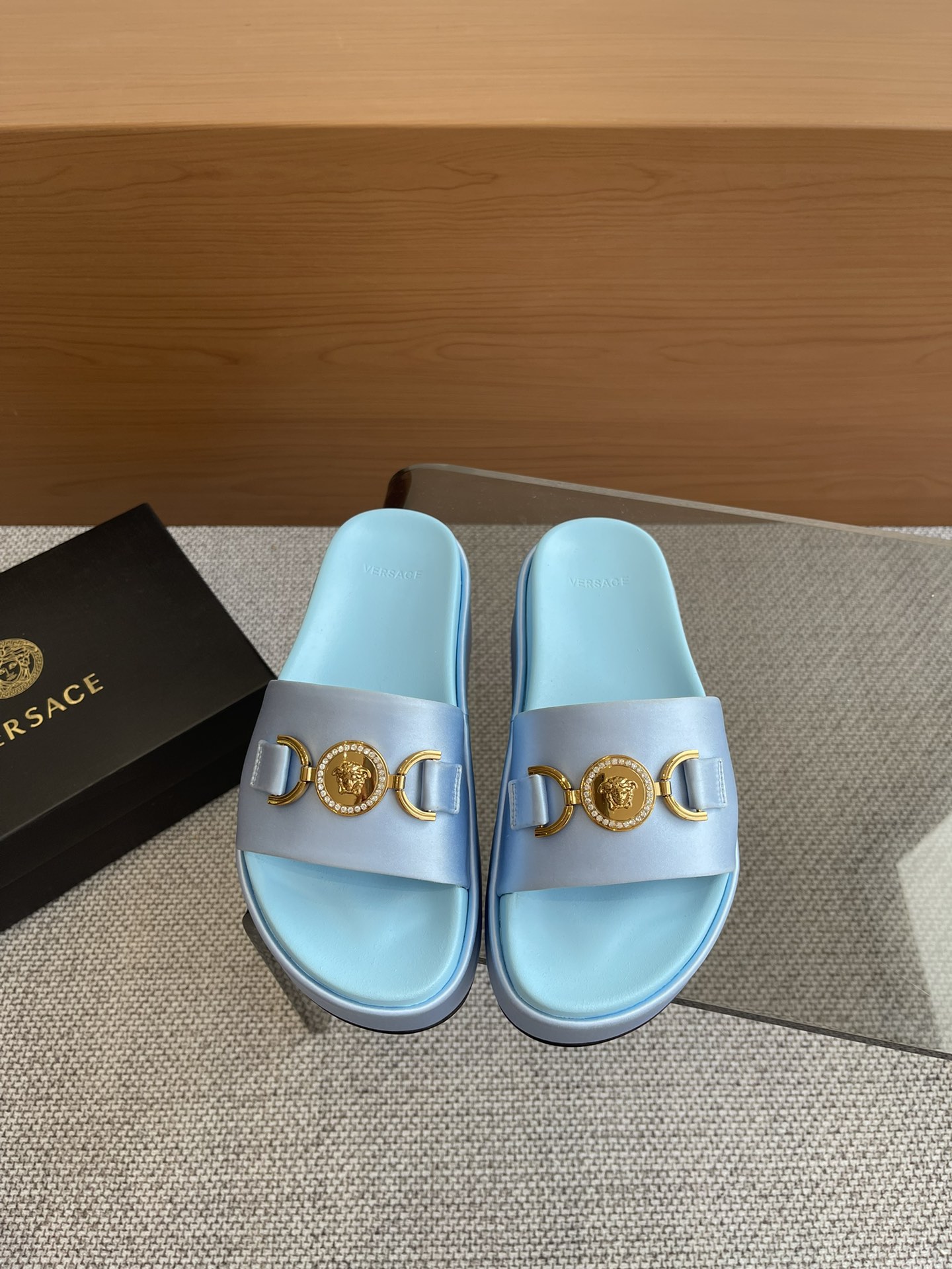 Versace Store
 Shoes Slippers Genuine Leather Sheepskin Silk