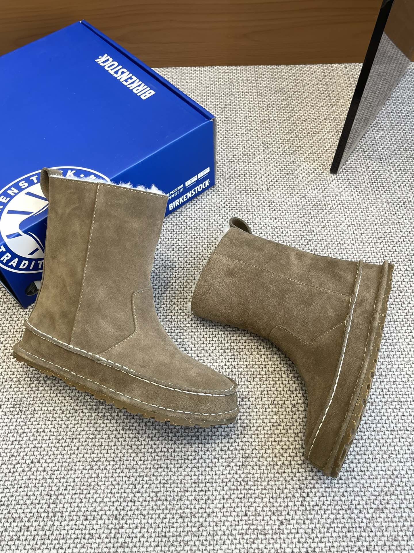 Winter Snow Boots Review: Birkenstock Bucken Lahti – Warm, Stylish, and Practical - 图片 7