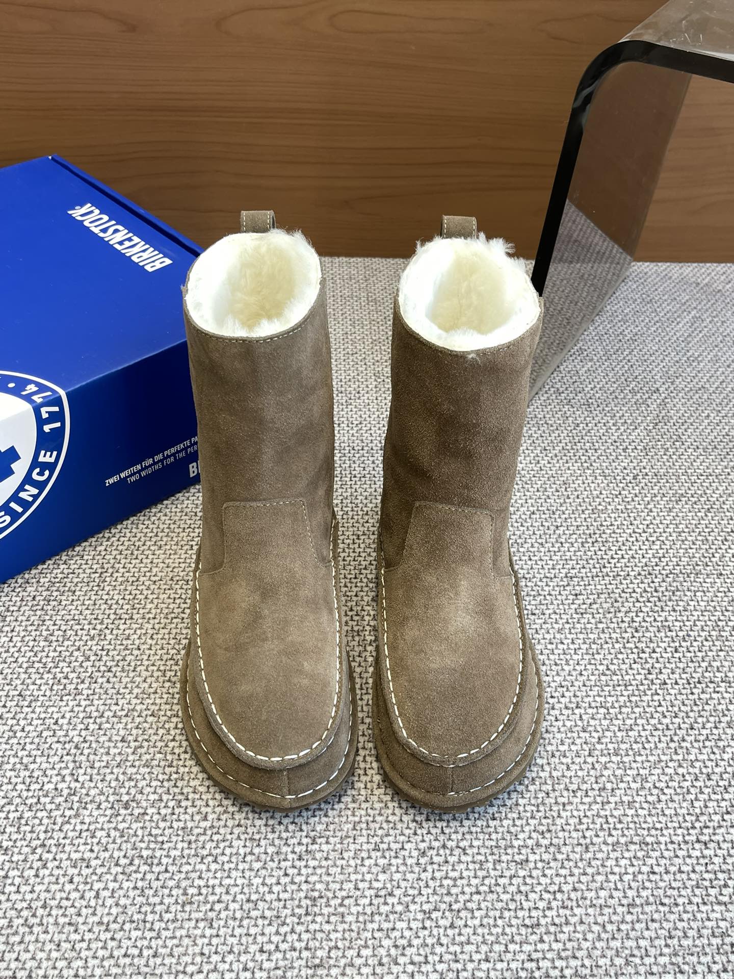 Winter Snow Boots Review: Birkenstock Bucken Lahti – Warm, Stylish, and Practical - 图片 9