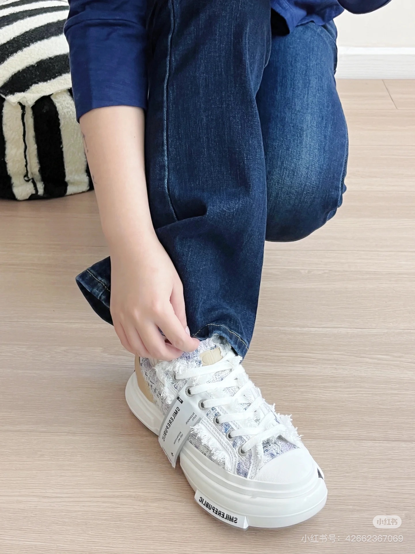 NO:258204,Foot pictures~, casual shoes/sports shoes, sneakers19860909上脚图～,休闲鞋/运动鞋,sneakers,Women's Shoes