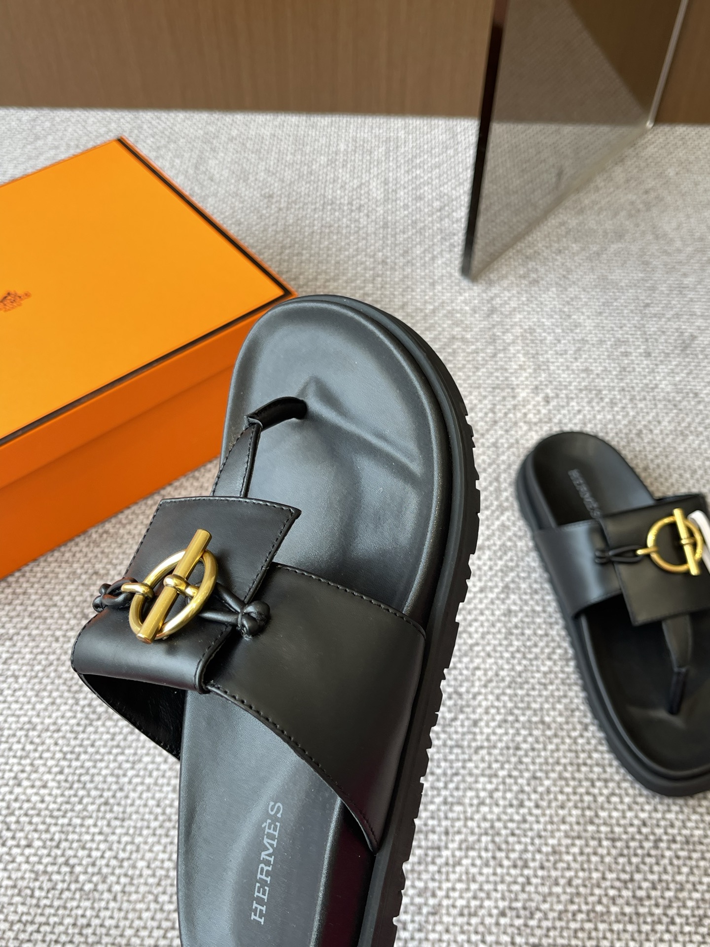 Hermès HERMES爱马仕 25ss新款 凉拖