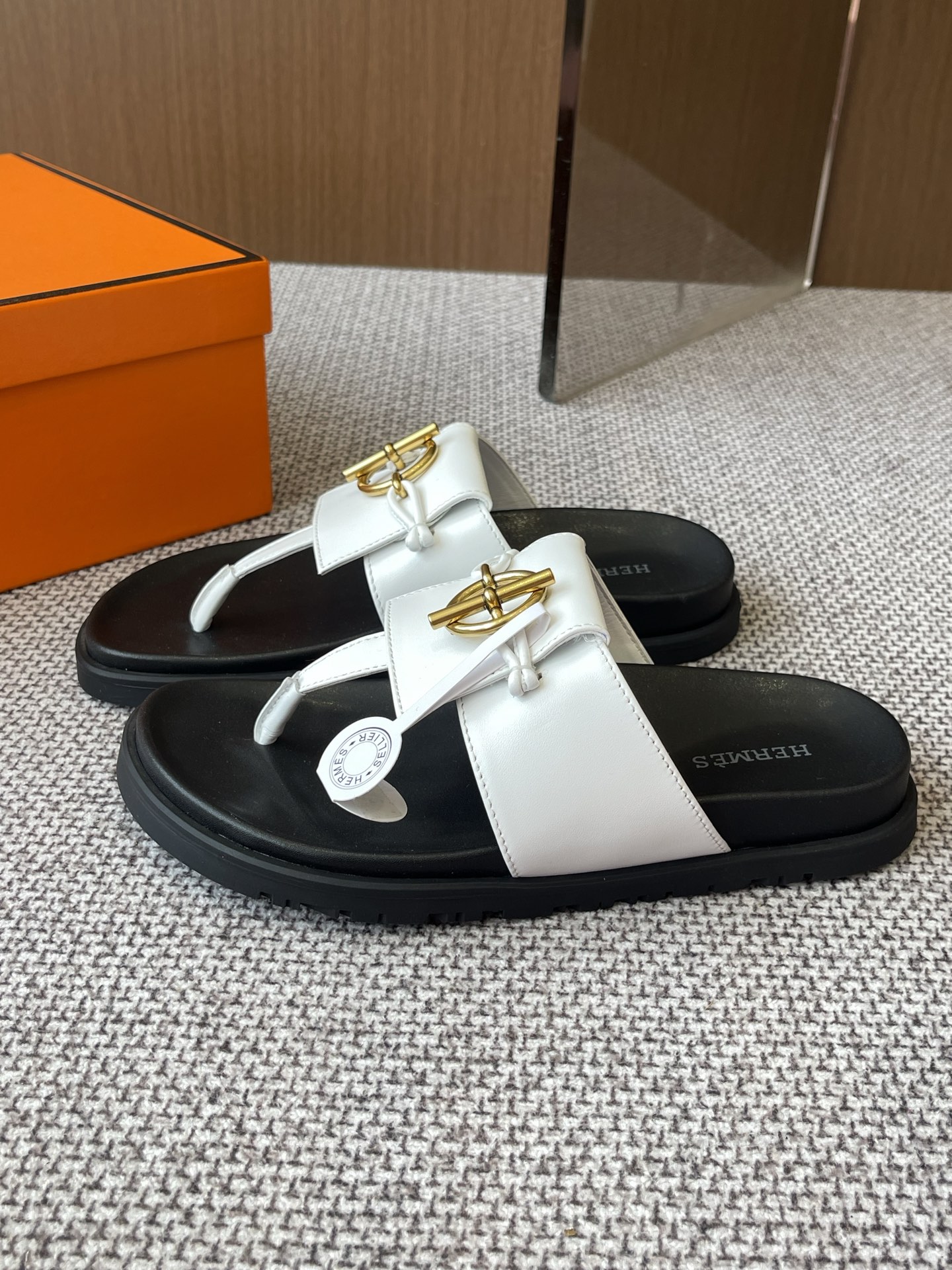 Hermès HERMES爱马仕 25ss新款 凉拖