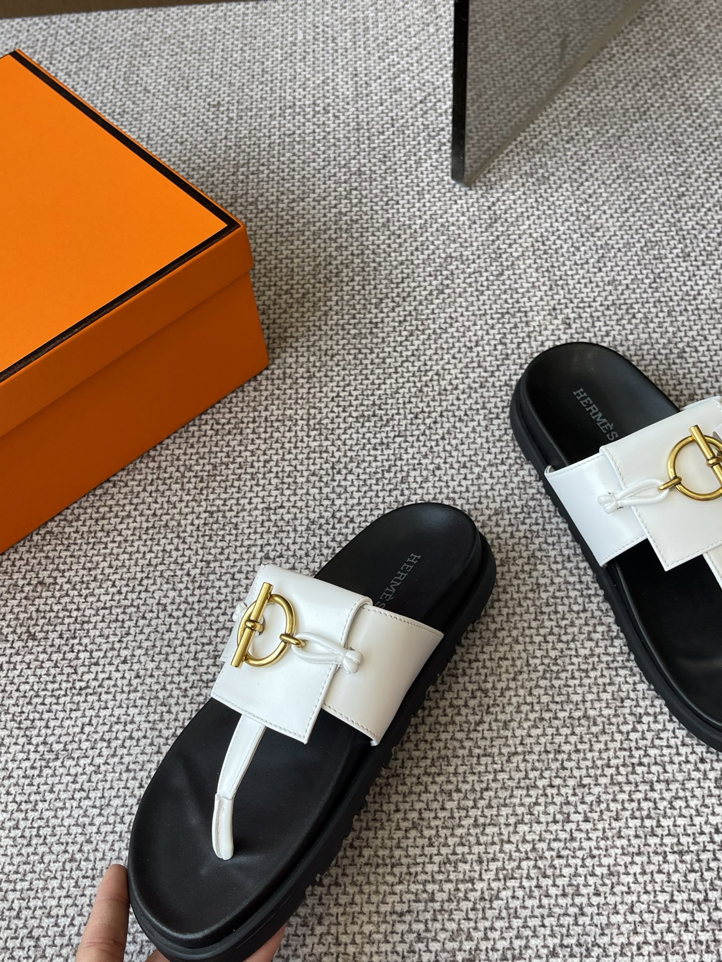 Hermès HERMES爱马仕 25ss新款 凉拖