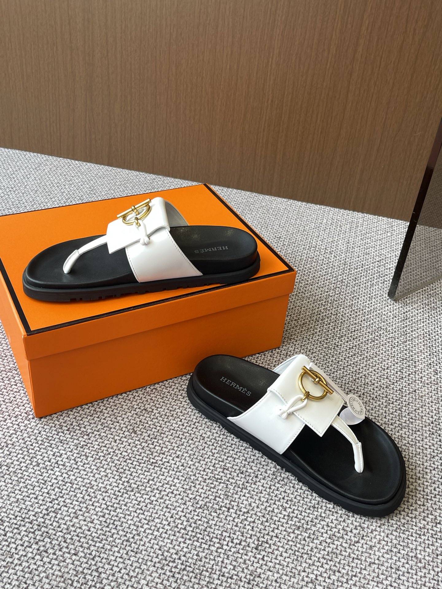 Hermès HERMES爱马仕 25ss新款 凉拖
