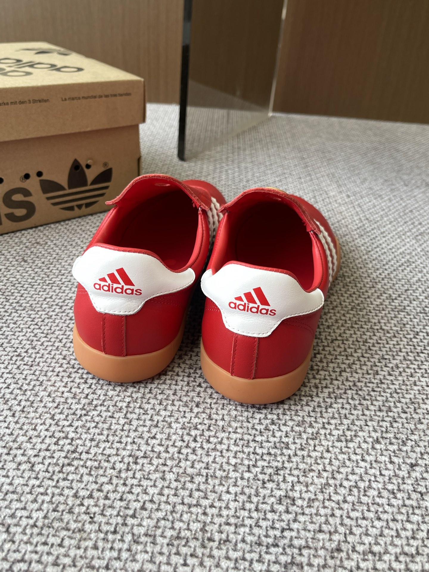 Adidas 25s: Stylish and Comfortable Shoes for Spring and Summer - 图片 8