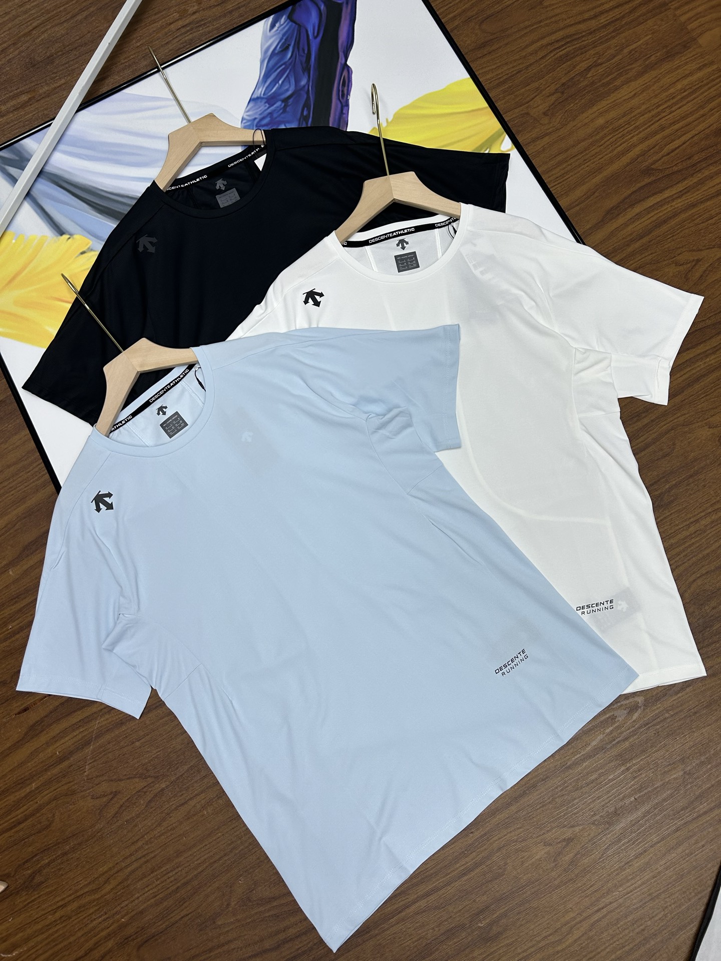 Alternative view of T-Shirt 02969
