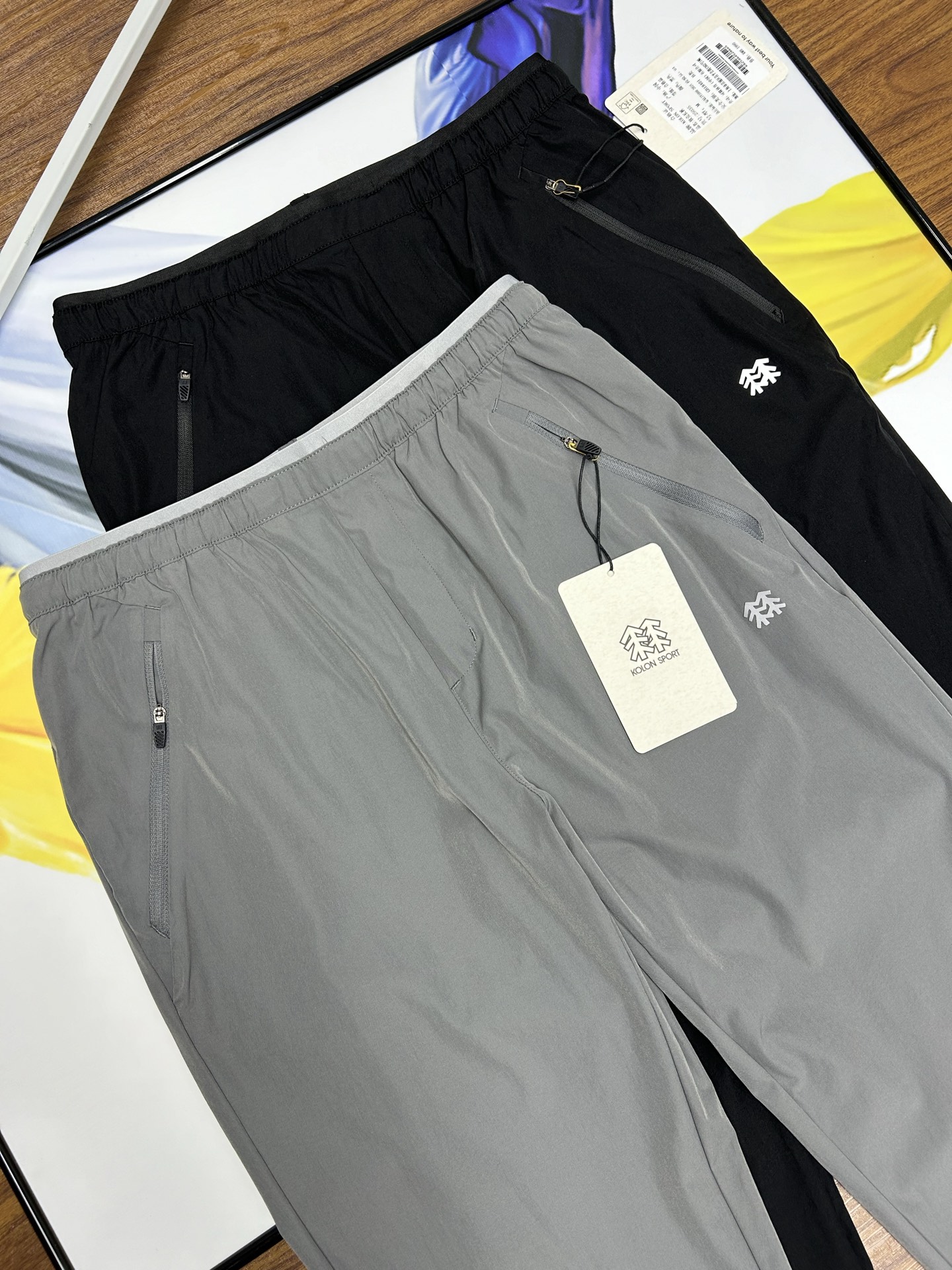 Alternative view of Pants 08398