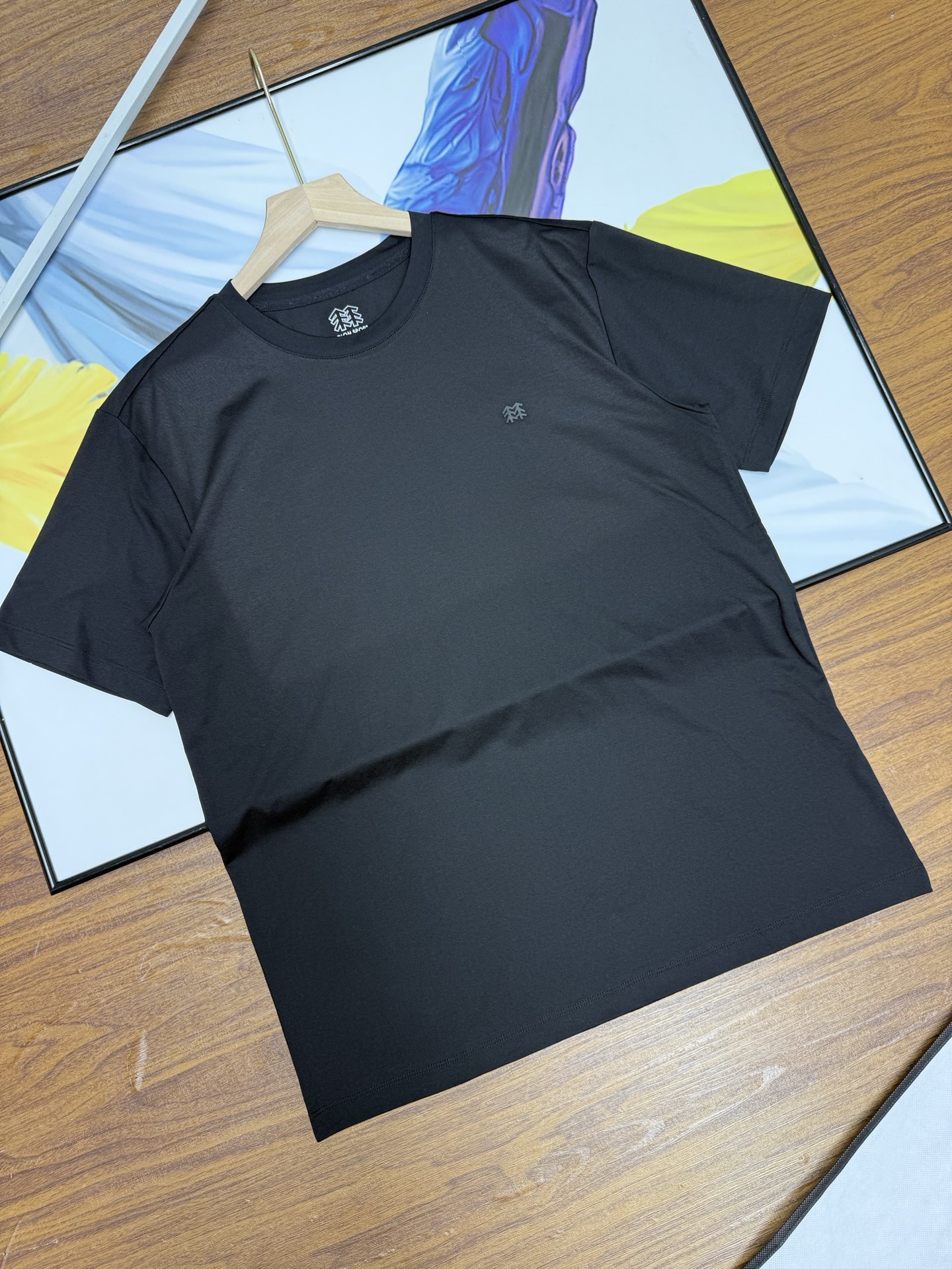 Alternative view of T-Shirt 08396
