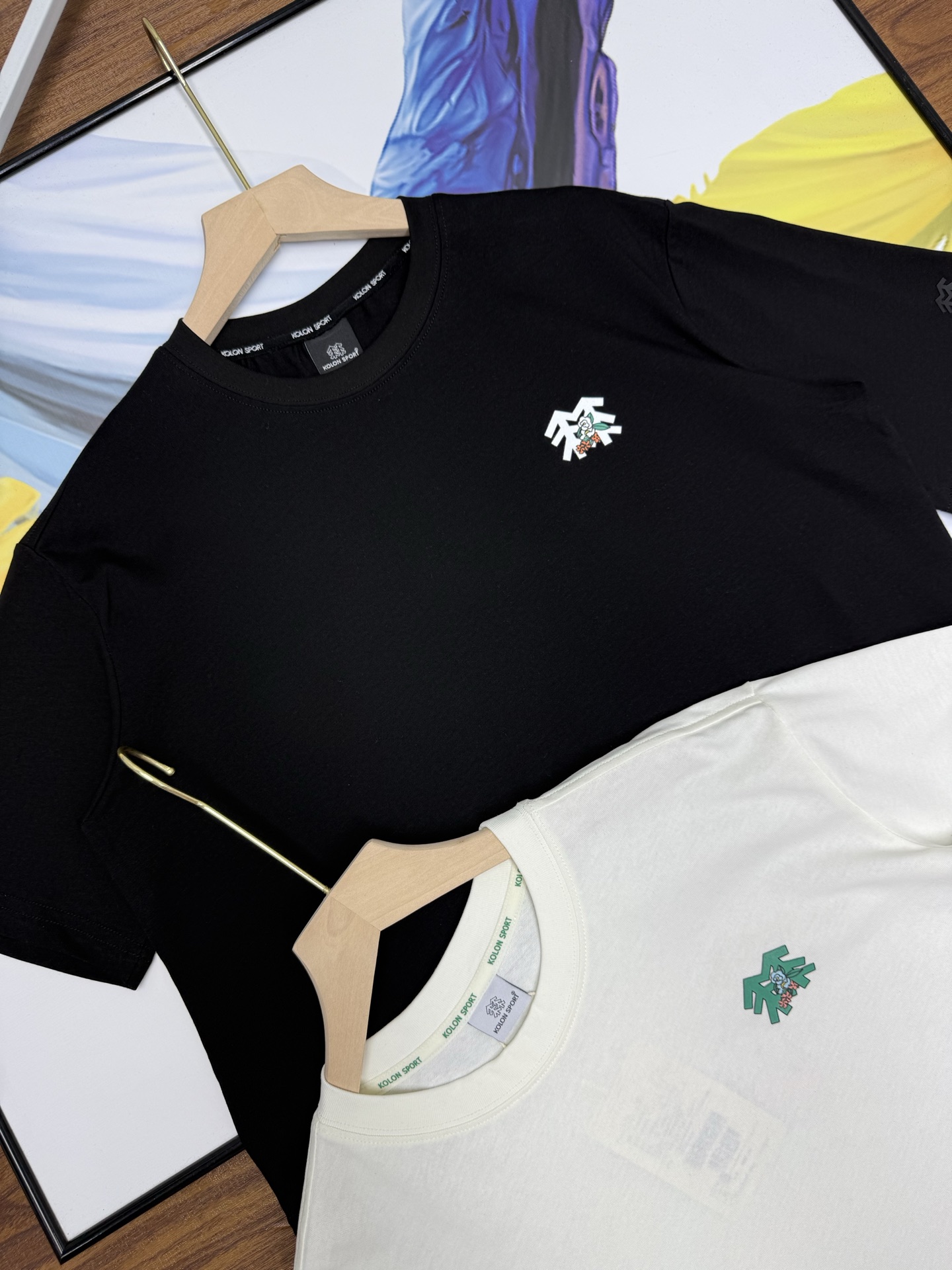 Alternative view of T-Shirt 08390