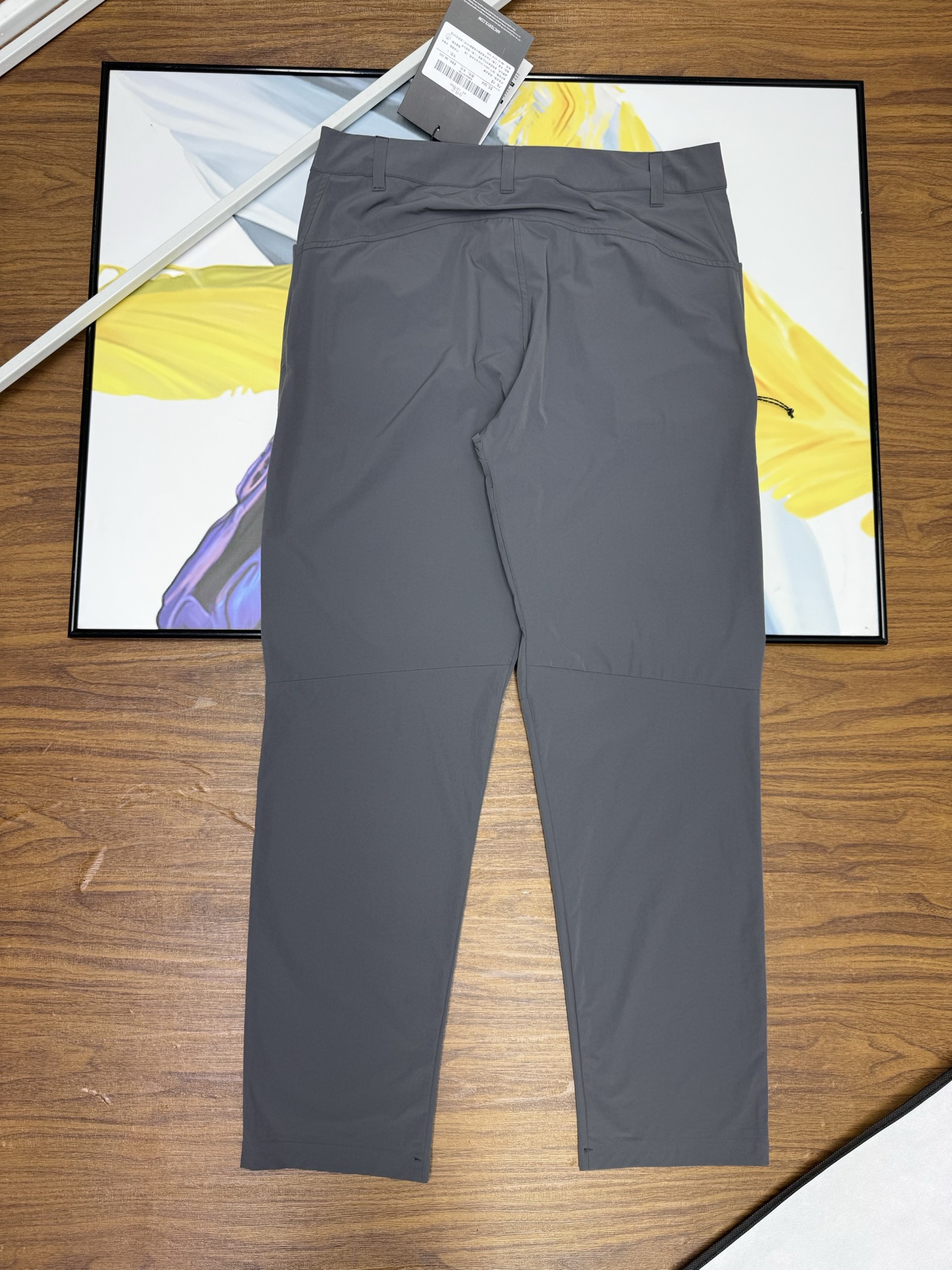 Alternative view of Pants 08416