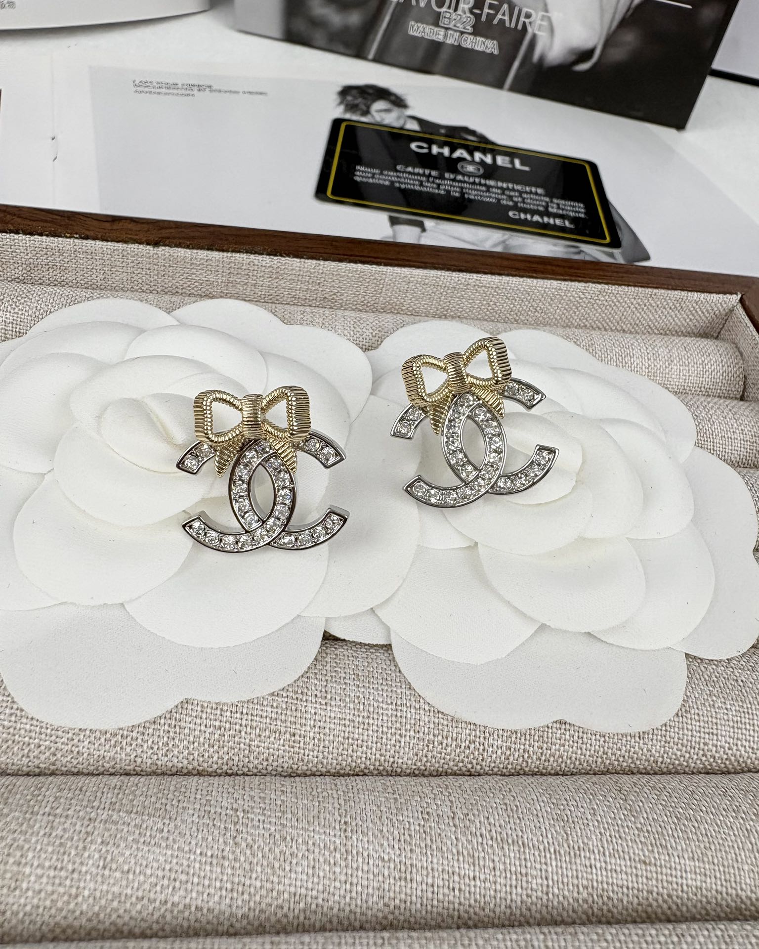 MiniCost Jewelry 6