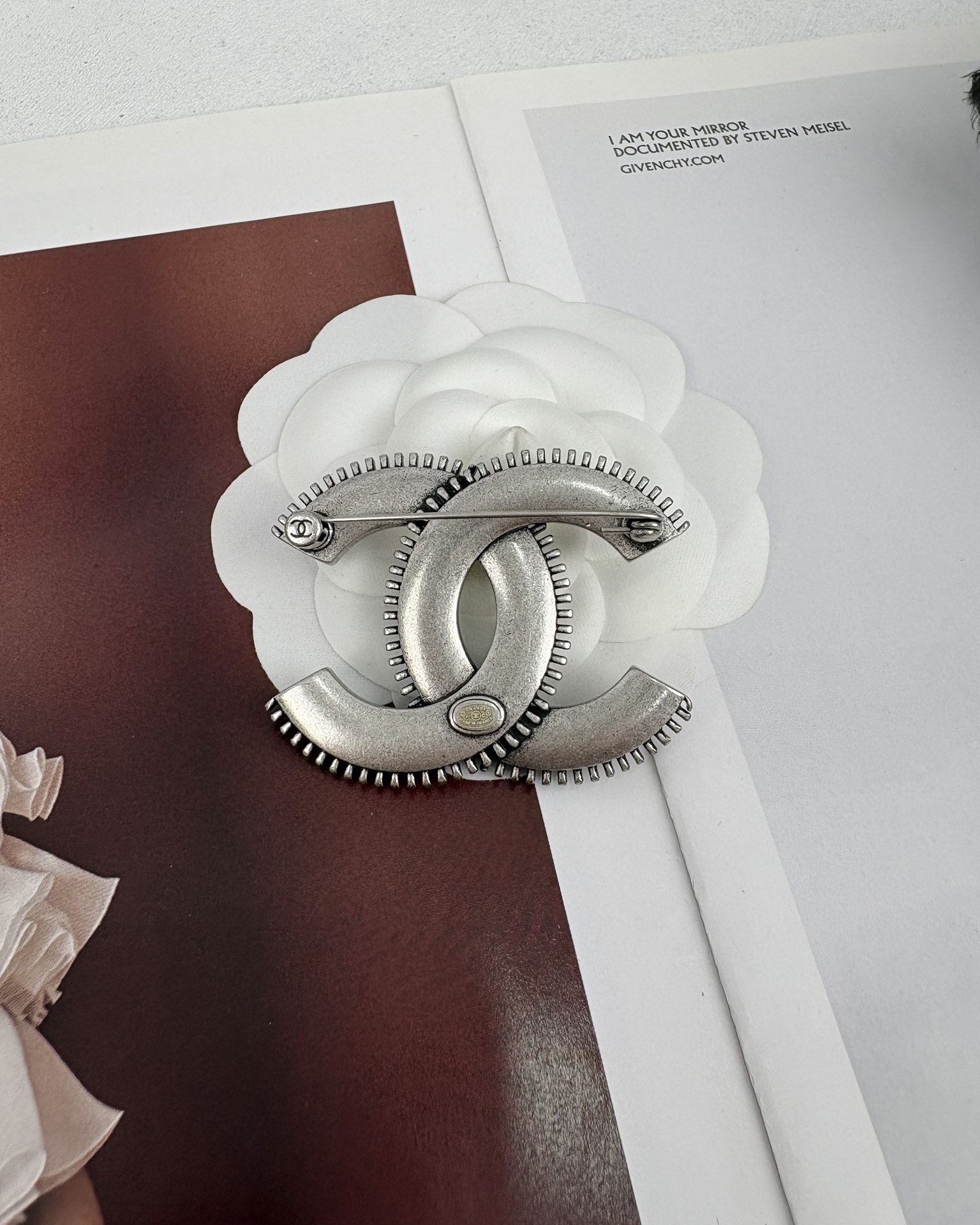 Chanel luxury earrings 6
