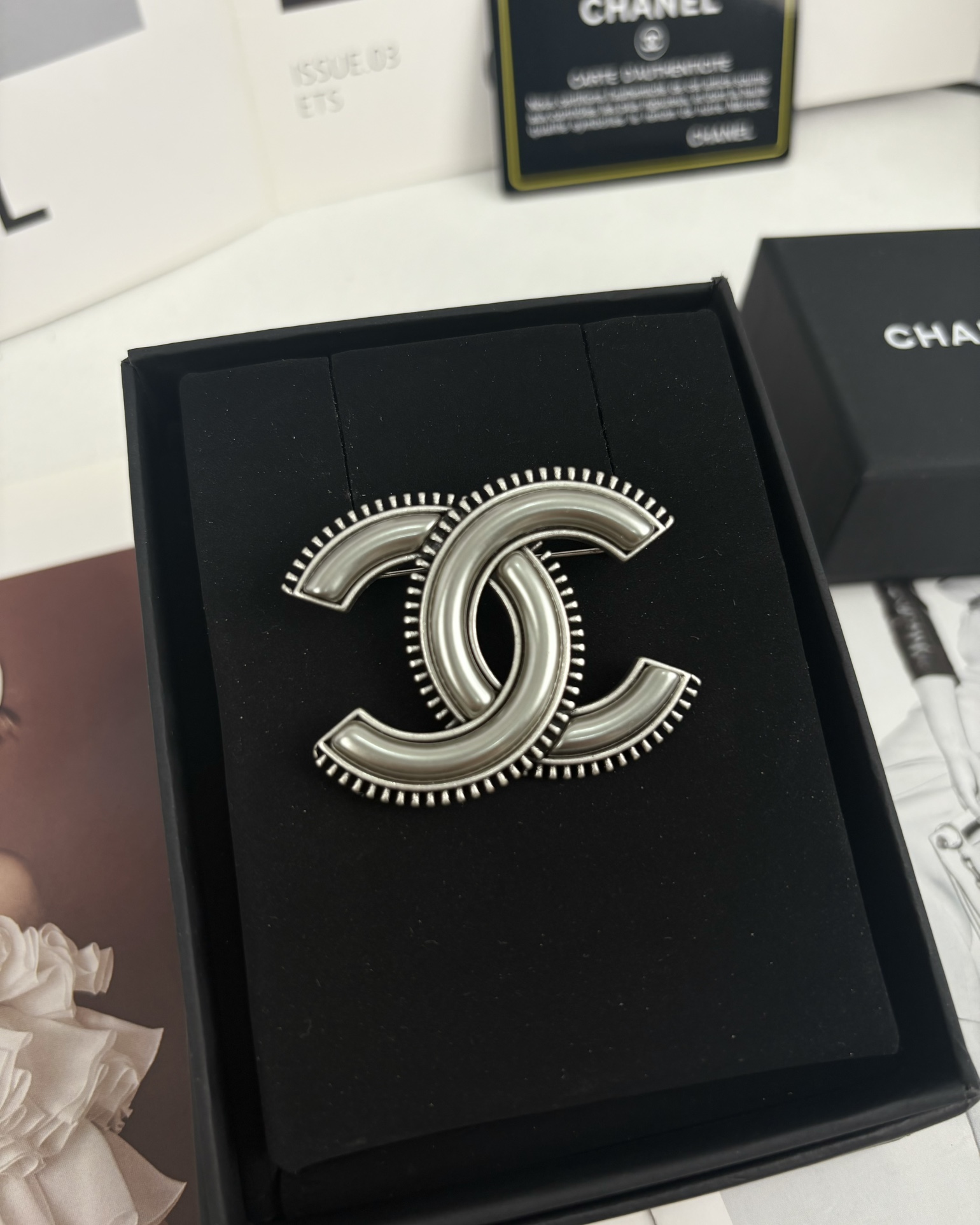 Chanel luxury earrings 2