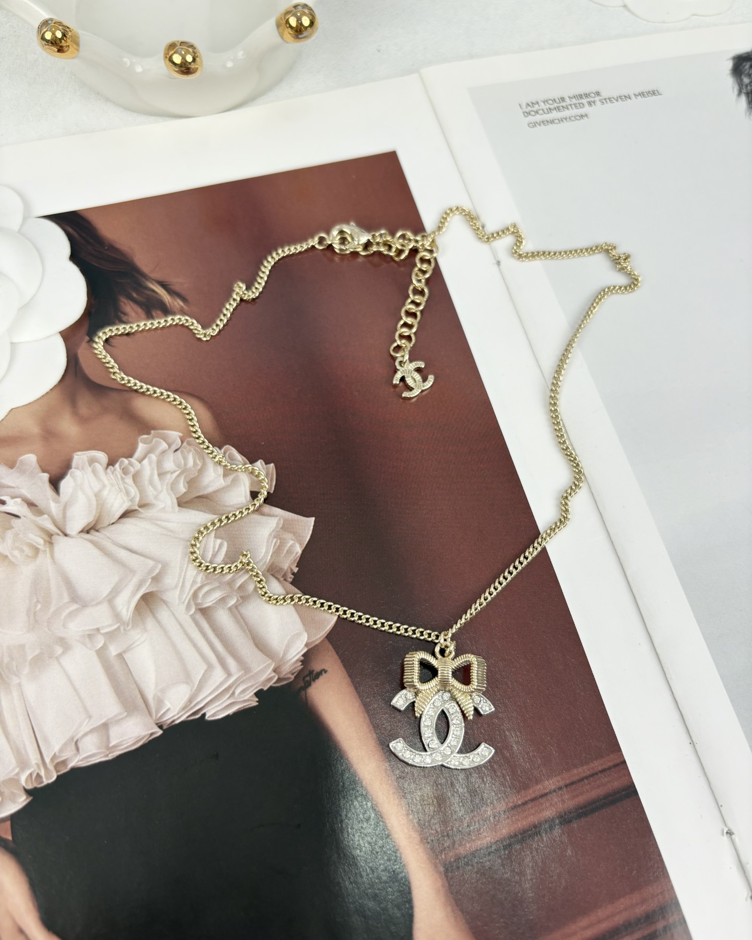 Chanel luxury necklace 6