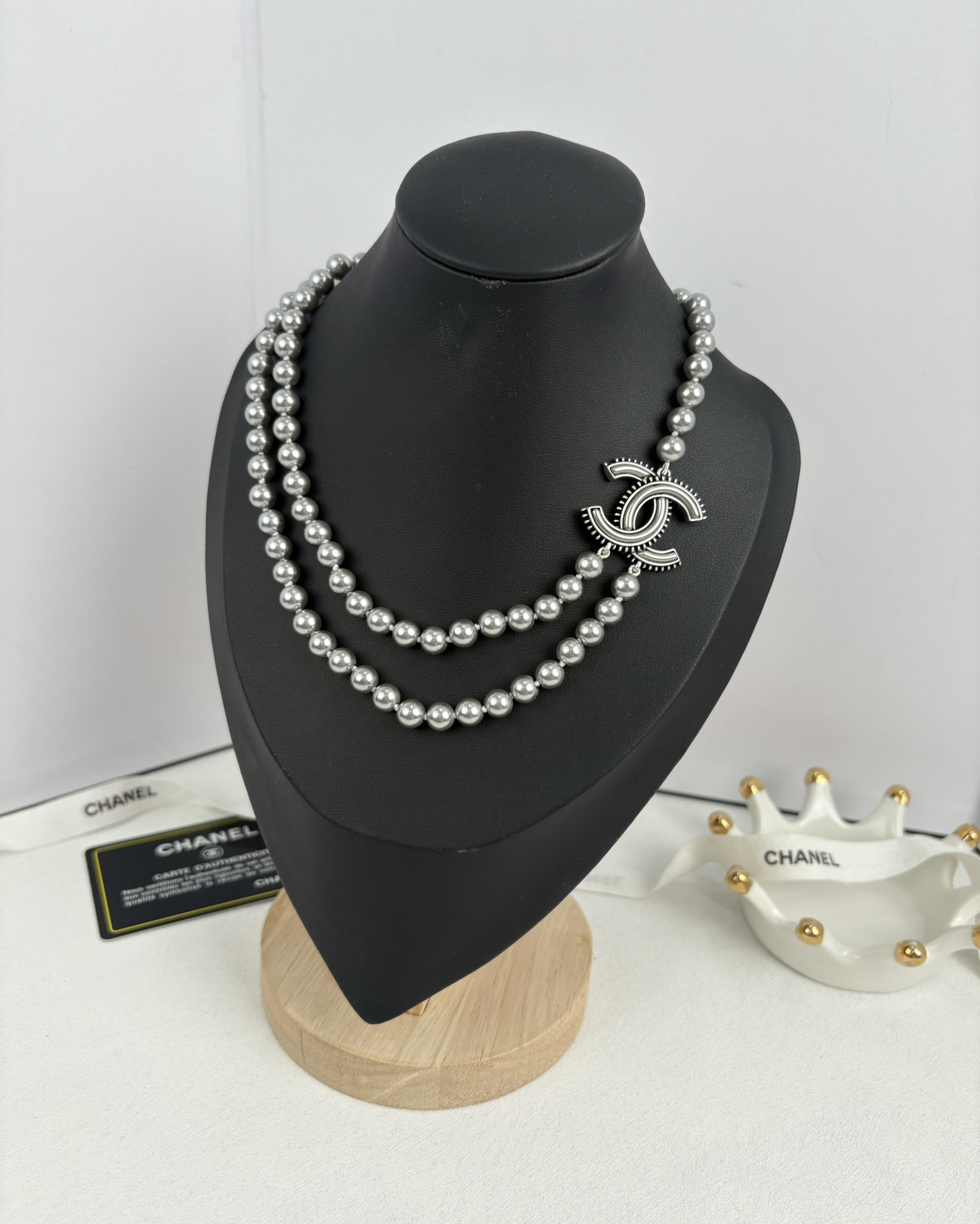 NO:102344,Xiaoxiang new product ancient silver resin double-layer gun color pearl necklace, Chanel necklace, chanel, necklace19860909小香新品古银树脂双层枪色珍珠项链,香奈儿项链,chanel,necklace,Jewelry