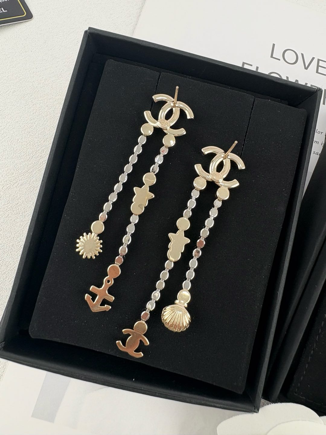Chanel luxury earrings 4