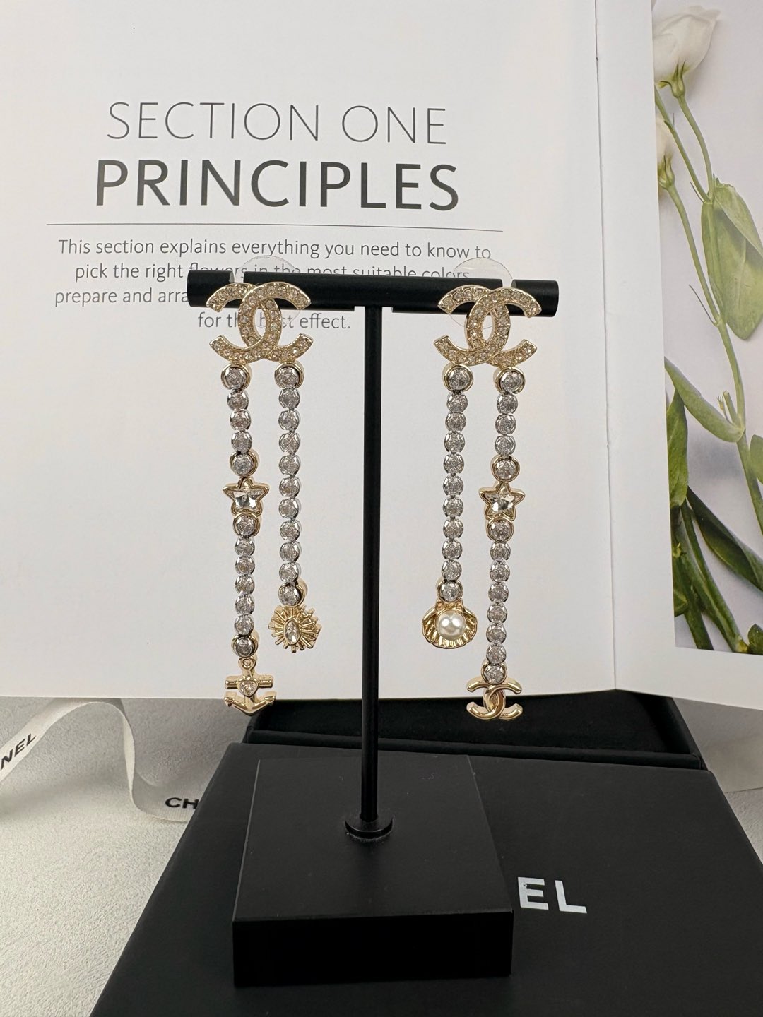 Chanel luxury earrings 3