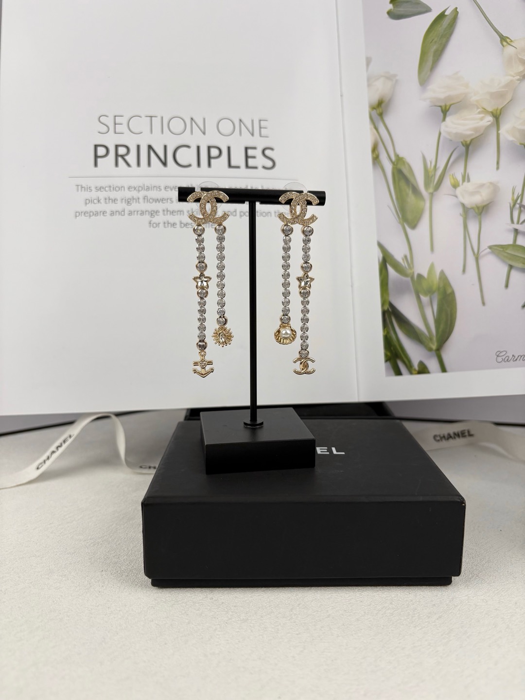Chanel luxury earrings 6