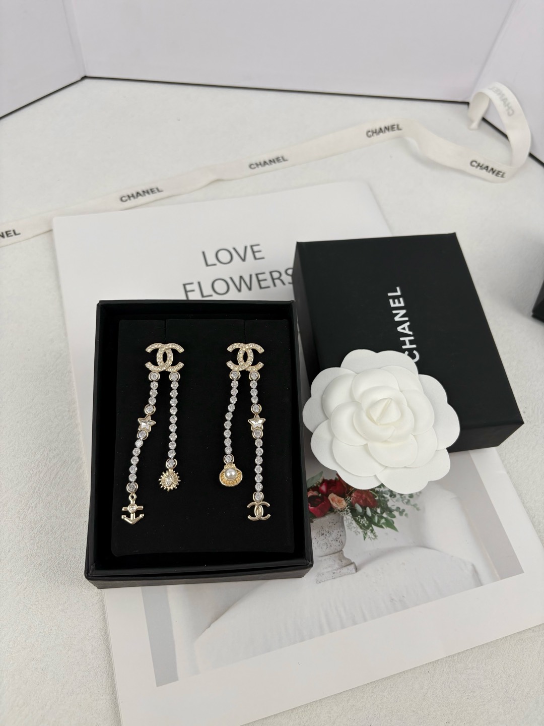 Chanel luxury earrings 5