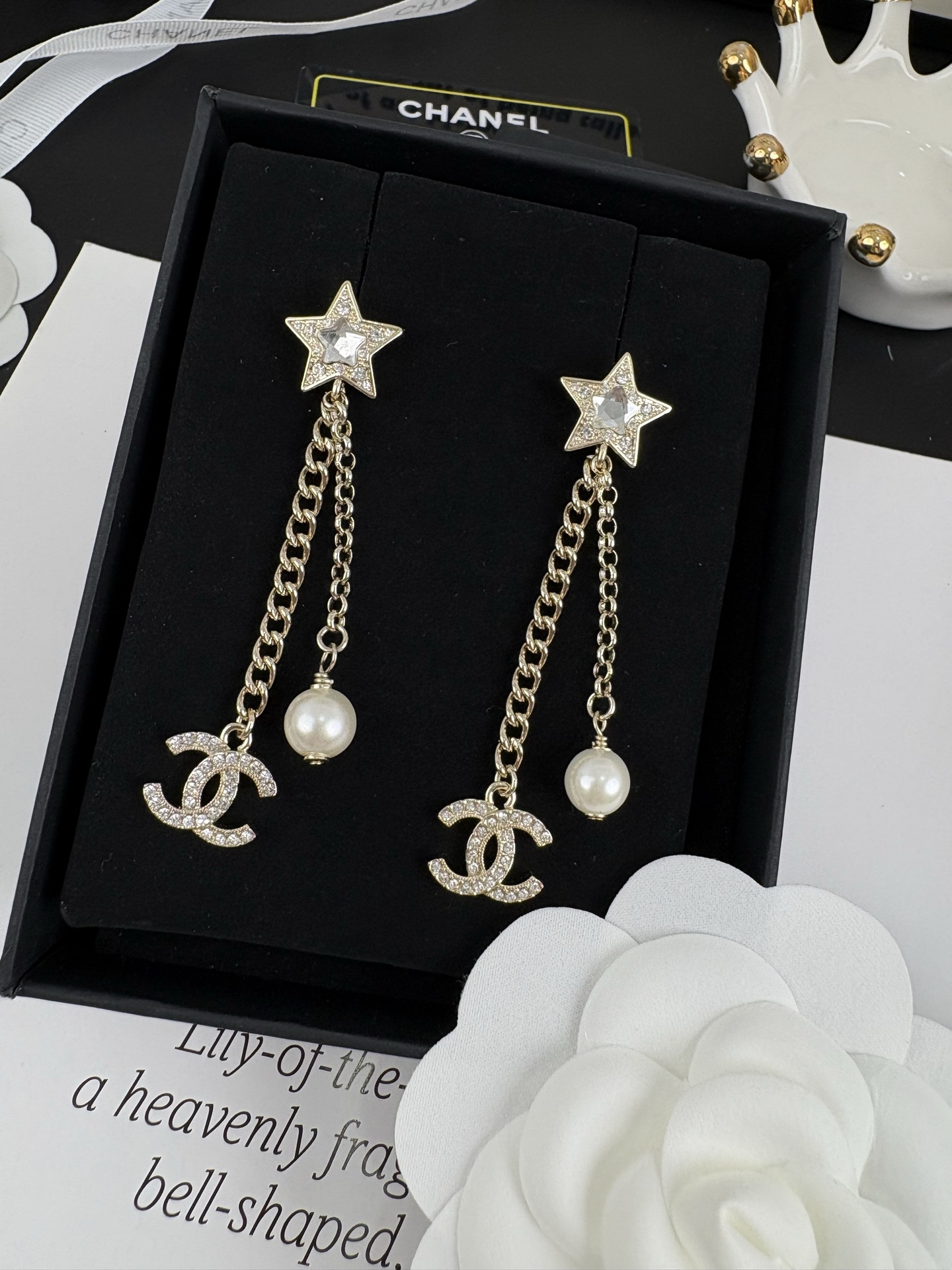 NO:359195,Xiaoxiang new style, five-pointed star tassel chain long double c full diamond pearl earrings, chanel earrings, chanel, earrings19860909小香新款 五角星流苏链条长款双c满钻 珍珠耳环,香奈儿耳钉,chanel,earrings,Jewelry