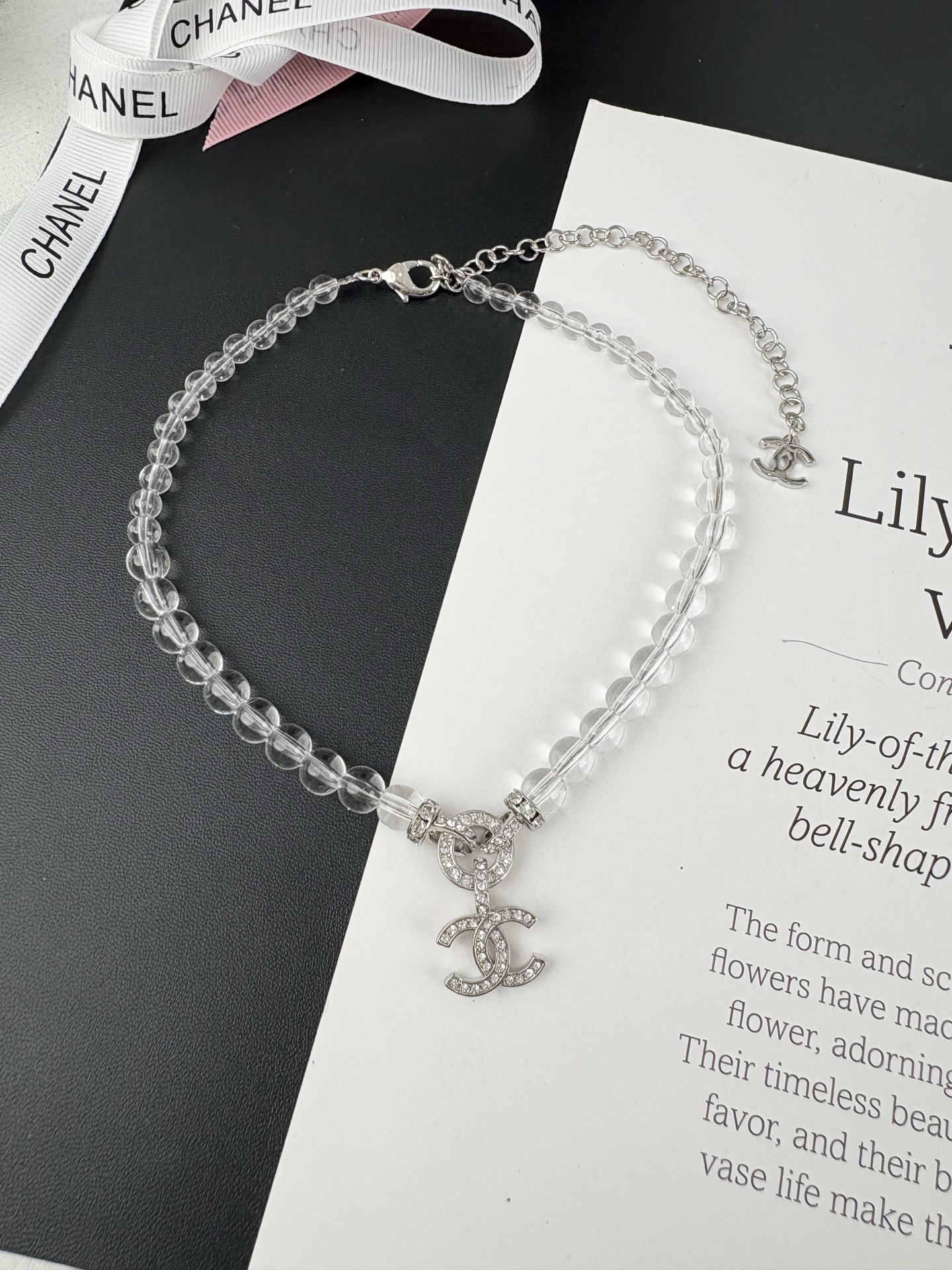 NO:359418,Xiaoxiang new style transparent pearls circle full diamond double c pendant necklace, Chanel necklace, chanel, necklace19860909小香新款 透明珠 圆圈满钻 双c吊坠项链,香奈儿项链,chanel,necklace,Jewelry