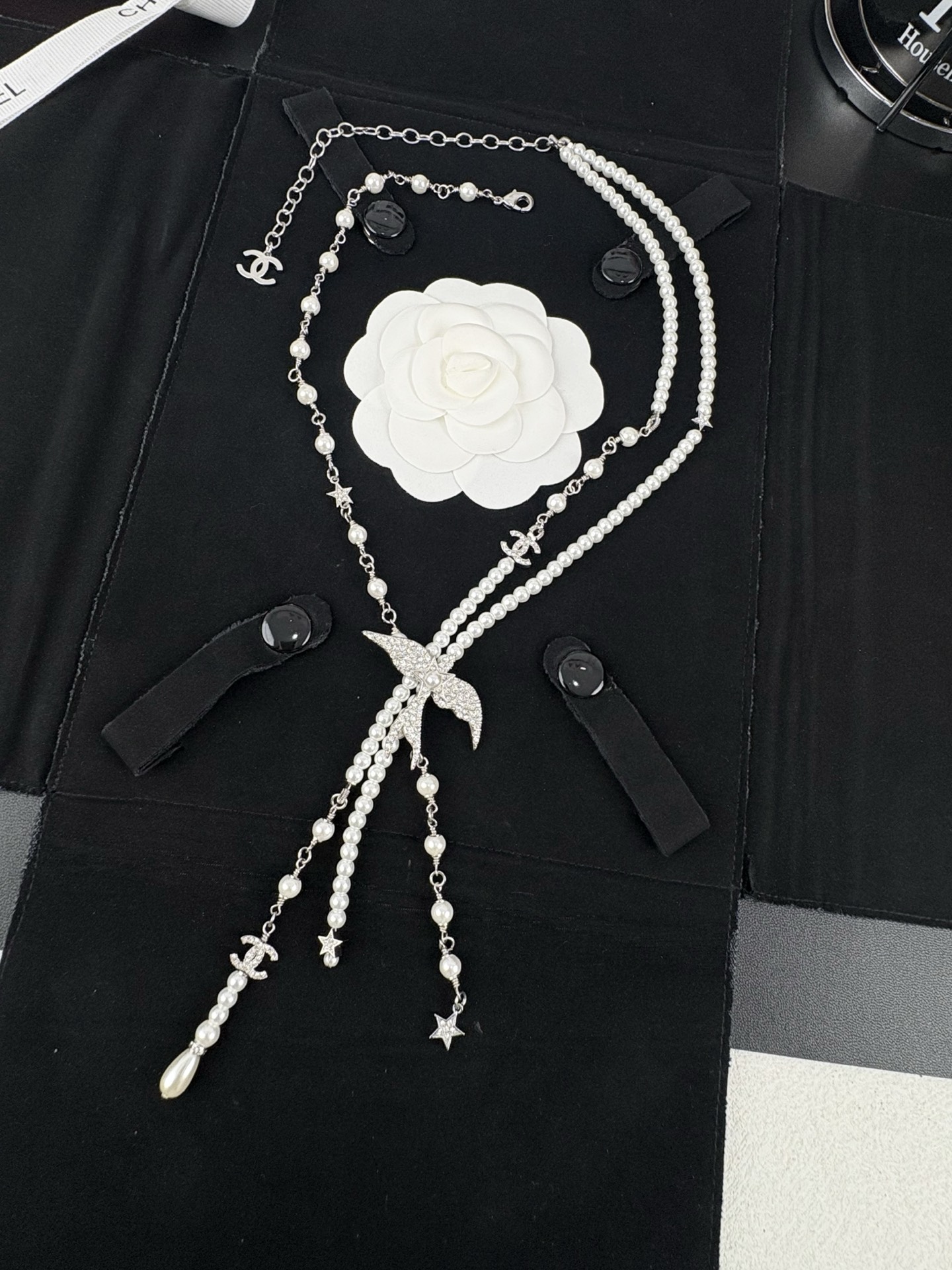 NO:359491,Xiaoxiang 25s new style double-layer pearl double c bird stars necklace sweater chain, Chanel necklace, chanel, sweaters, necklace19860909小香25s新款 双层珍珠双c 飞鸟 星星 项链 毛衣链,香奈儿项链,chanel,sweaters,necklace,Jewelry