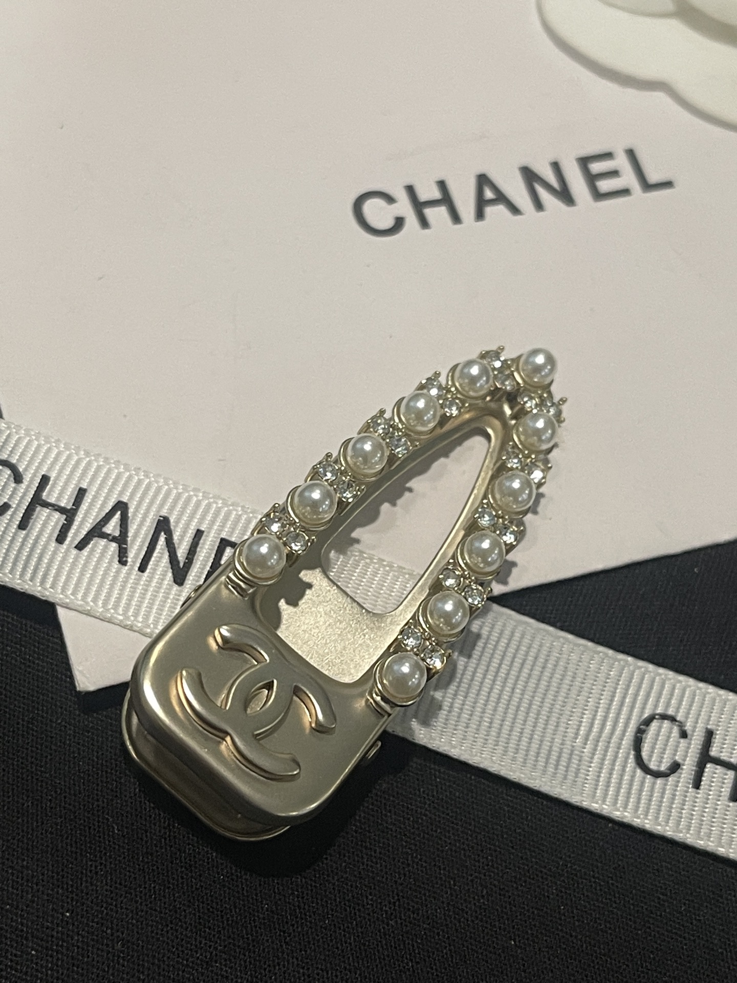 Chanel - Hair Accessories - JR10A089AEA6E7