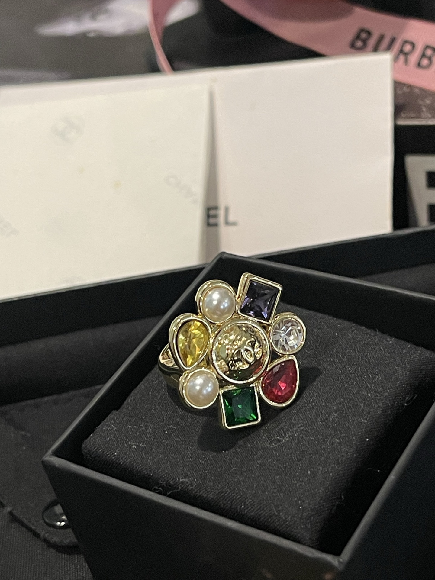 NO:754147,Xiaoxiang's new 26C colored diamond and pearl colored lava ring No. 6 No. 7, Chanel ring, chanel, ring19860909小香新款 26C彩钻珍珠 彩色熔岩戒指 6号7号,香奈儿戒指,chanel,ring,Jewelry