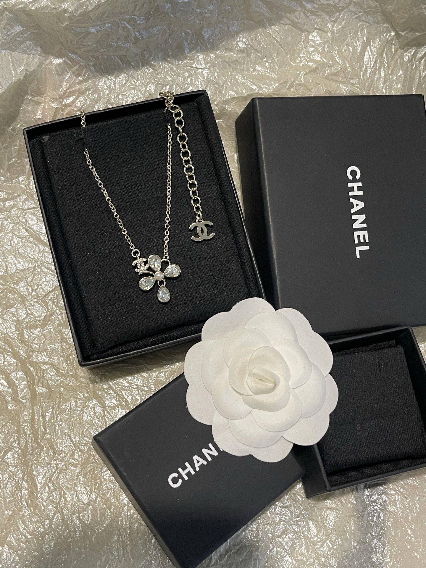 Chanel Chanel 淡金色四叶草 吊坠项链