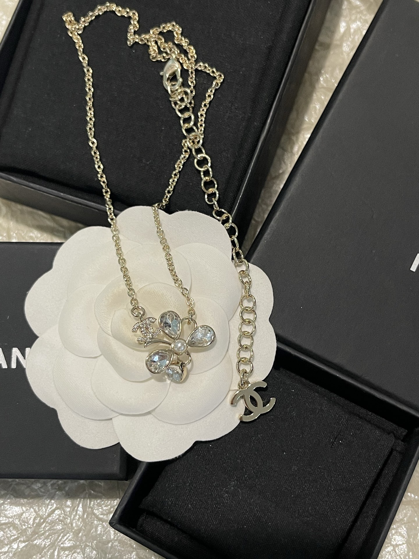 Chanel Chanel 淡金色四叶草 吊坠项链