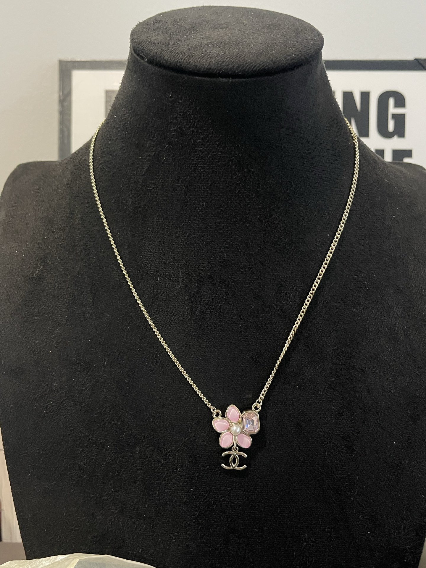 Chanel Chanel 粉色 吊坠项链
