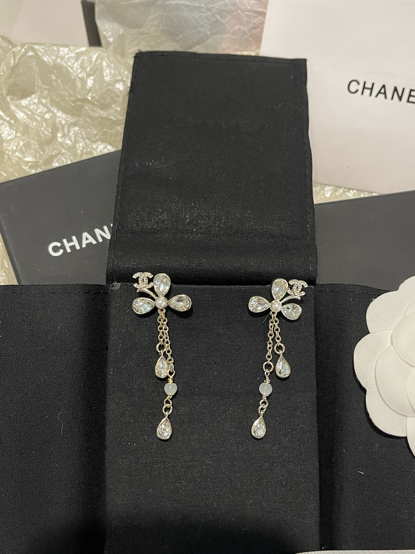 Chanel Chanel 三叶草 水钻流苏 吊坠长款耳环