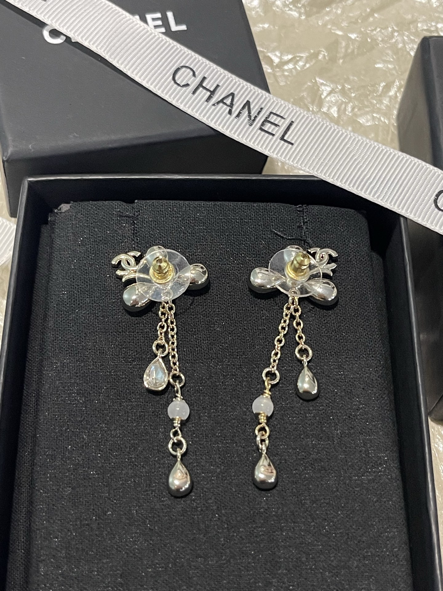 Chanel Chanel 三叶草 水钻流苏 吊坠长款耳环