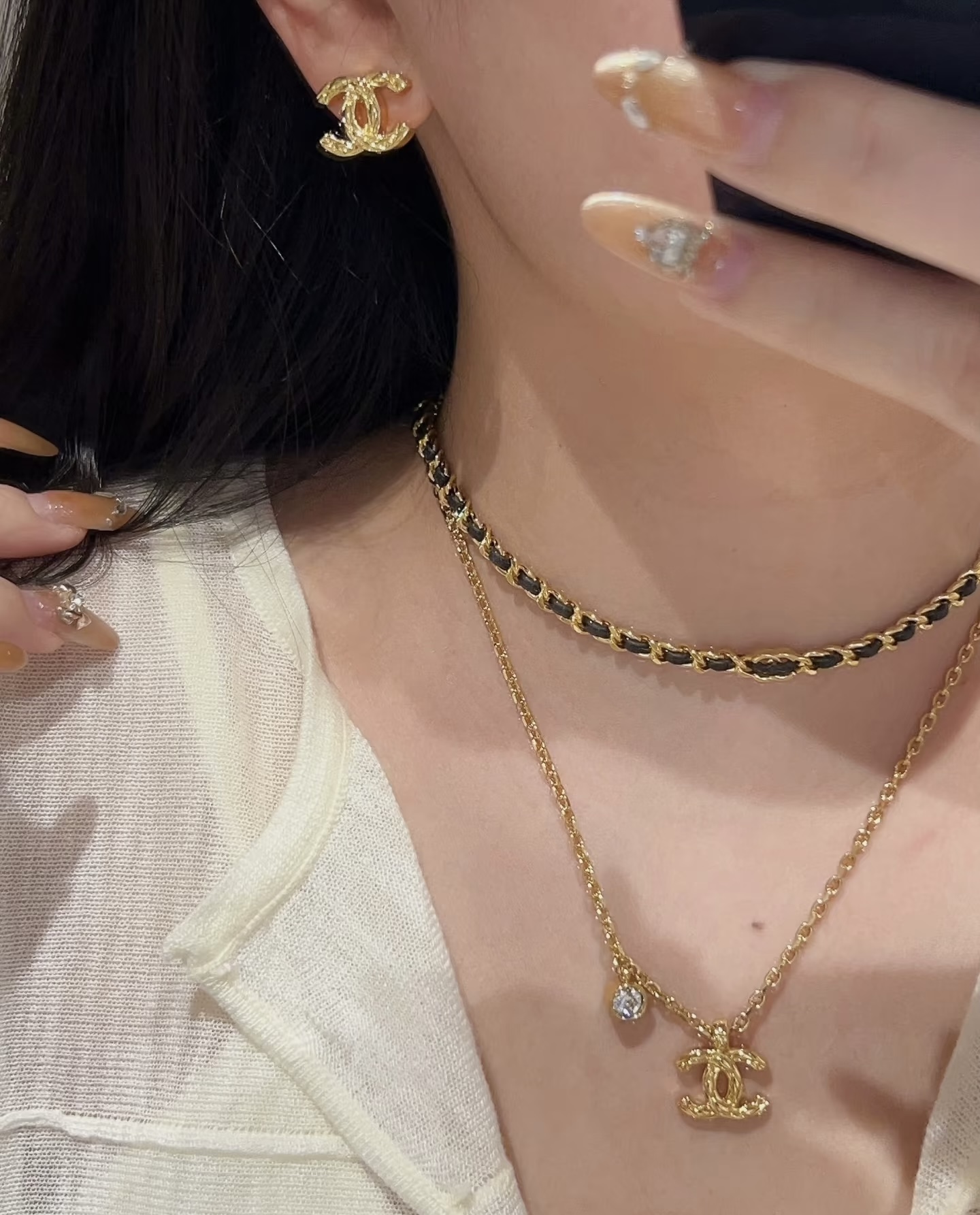 Chanel Chanel 穿皮光面小C 细链叠戴颈链项链