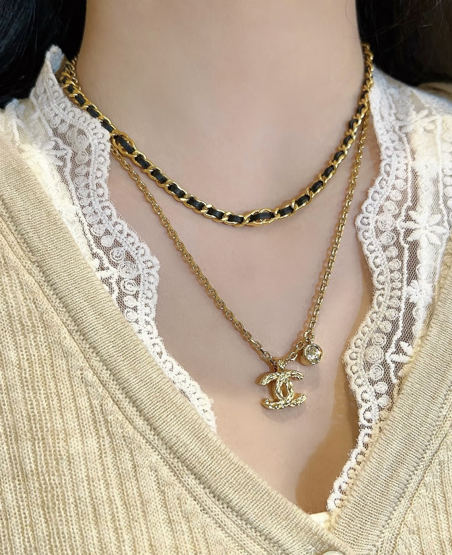 Chanel Chanel 穿皮光面小C 细链叠戴颈链项链