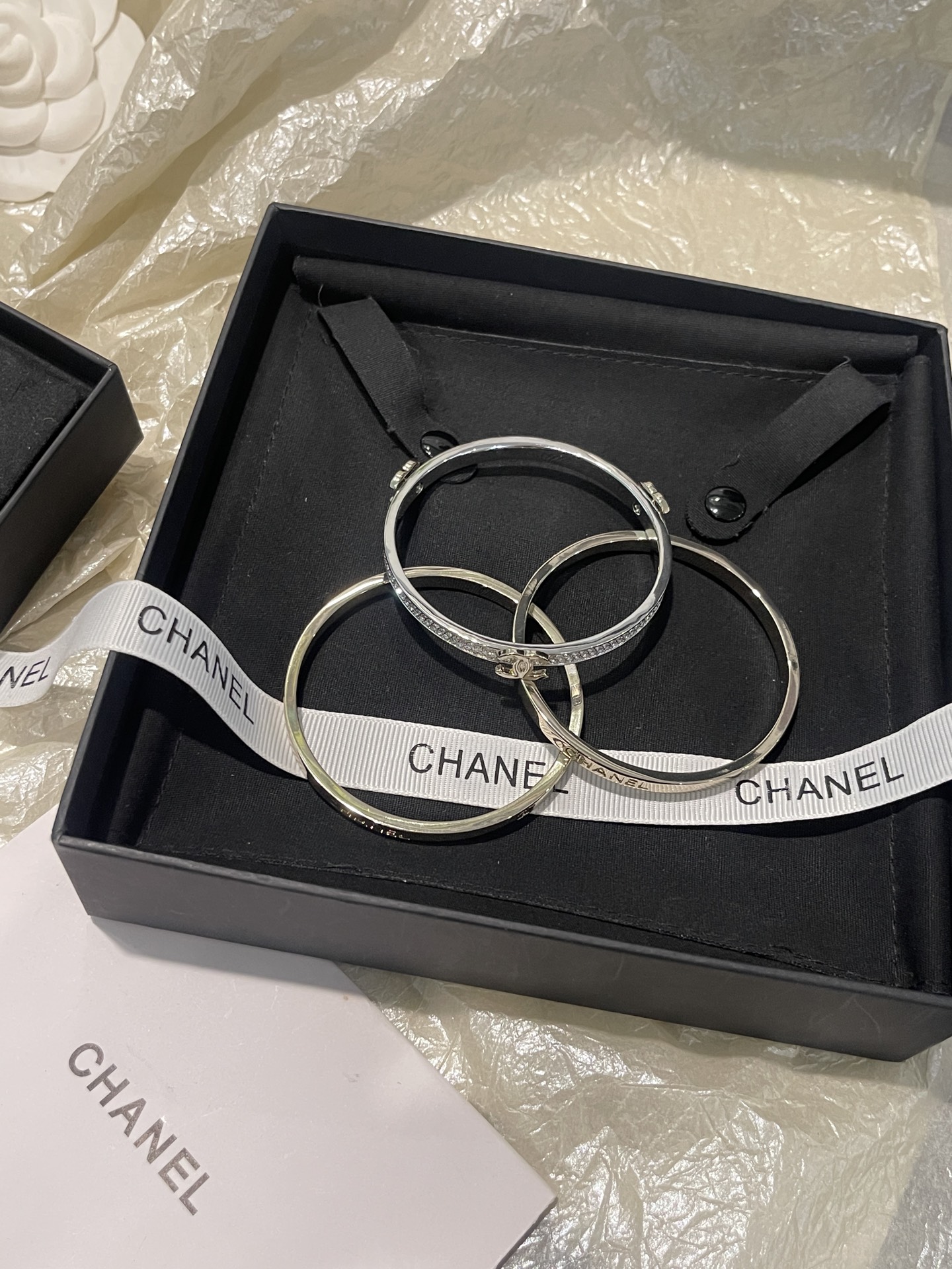 Chanel Chanel 26P 满钻双C光面 三合一套装手镯