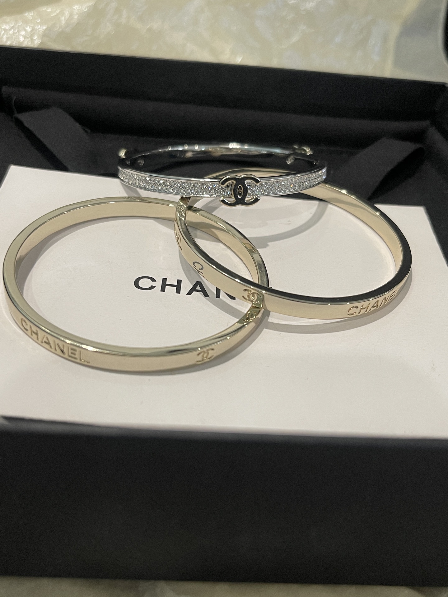 Chanel Chanel 26P 满钻双C光面 三合一套装手镯