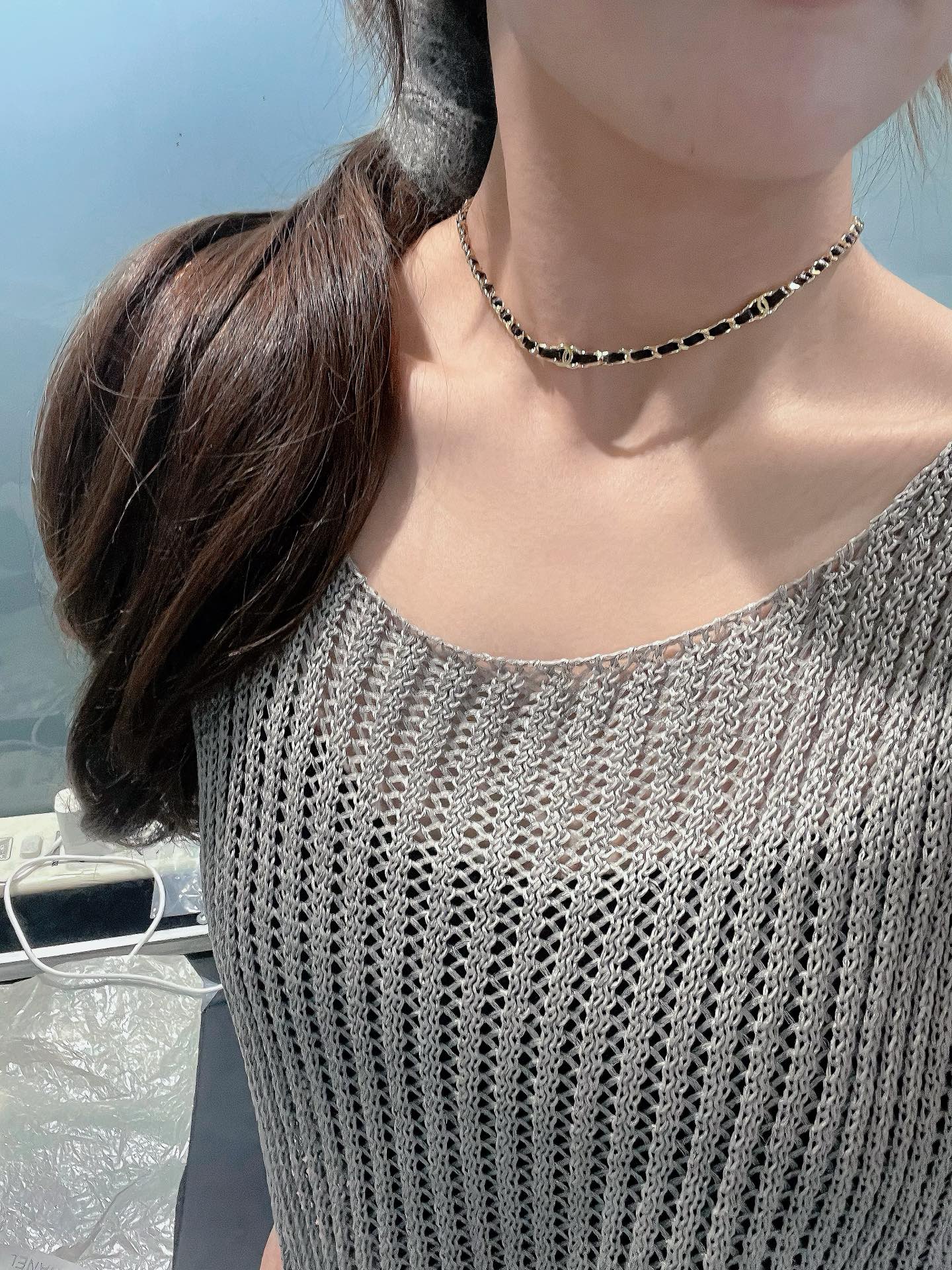 Chanel Chanel 穿皮光面小C 细链叠戴颈链项链