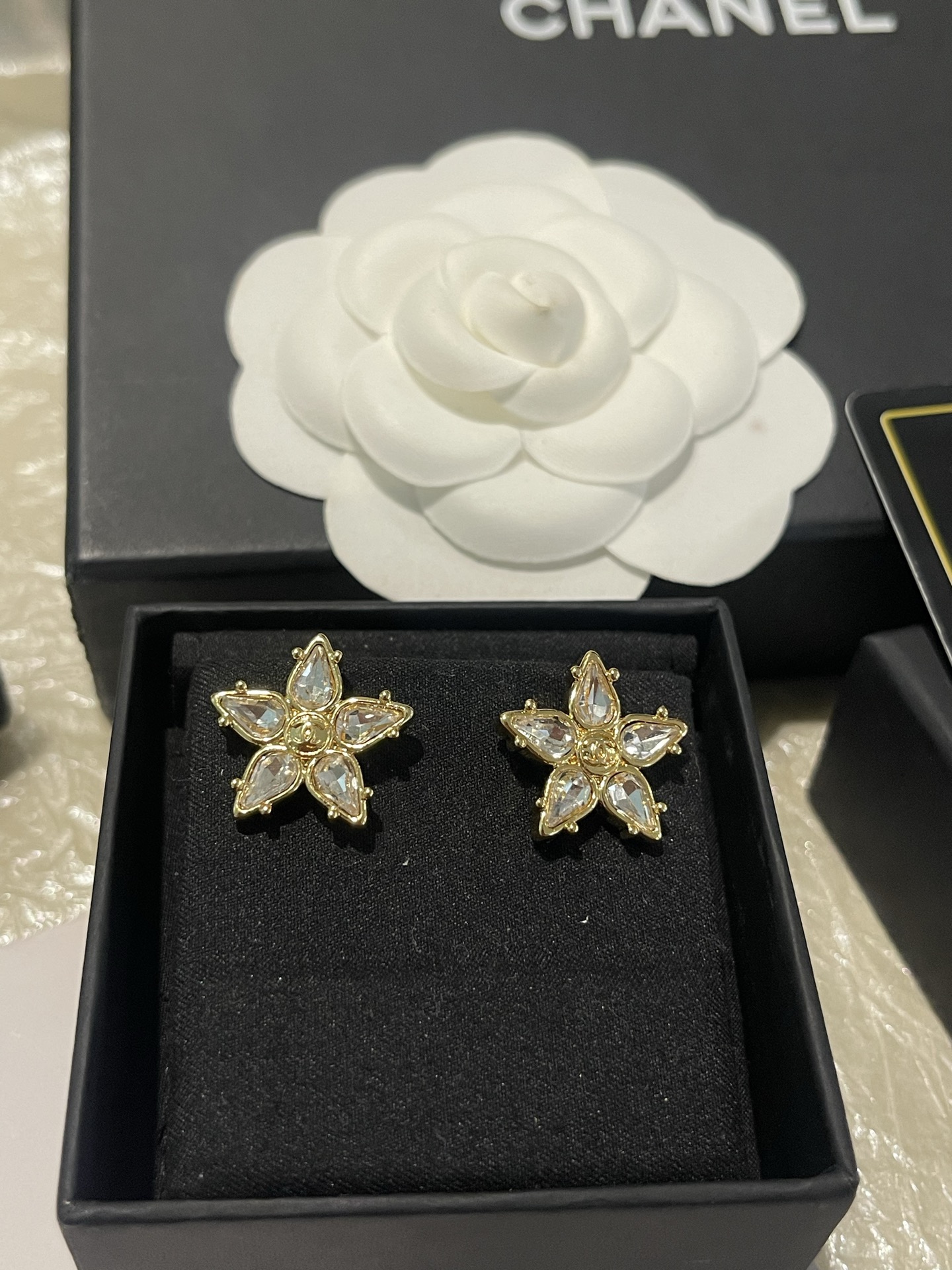 NO:858113,Xiaoxiang new 26S new gold five-pointed star earrings, Chanel earrings, chanel19860909小香新款 26S新款 金色五角星星星耳钉,香奈儿耳钉,chanel,Jewelry