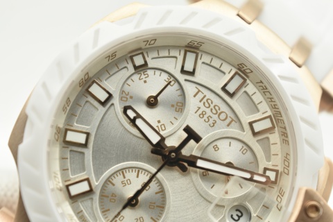 Tissot T048.417.27.057.00 detail 4