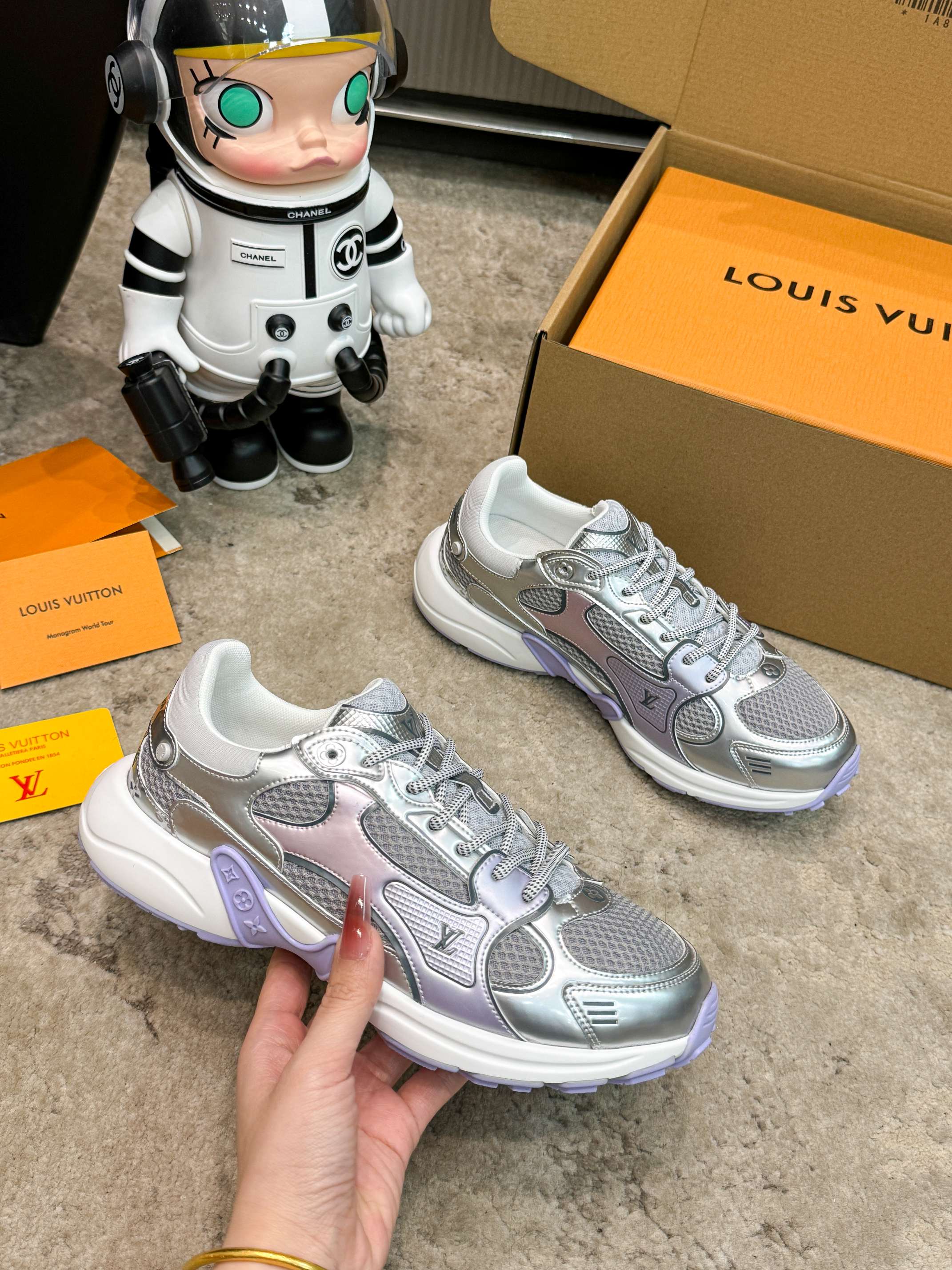 Louis Vuitton Olympia Silver Sneakers, Couple Style, Fashionable and Comfortable 5 a1743359243773 1080
