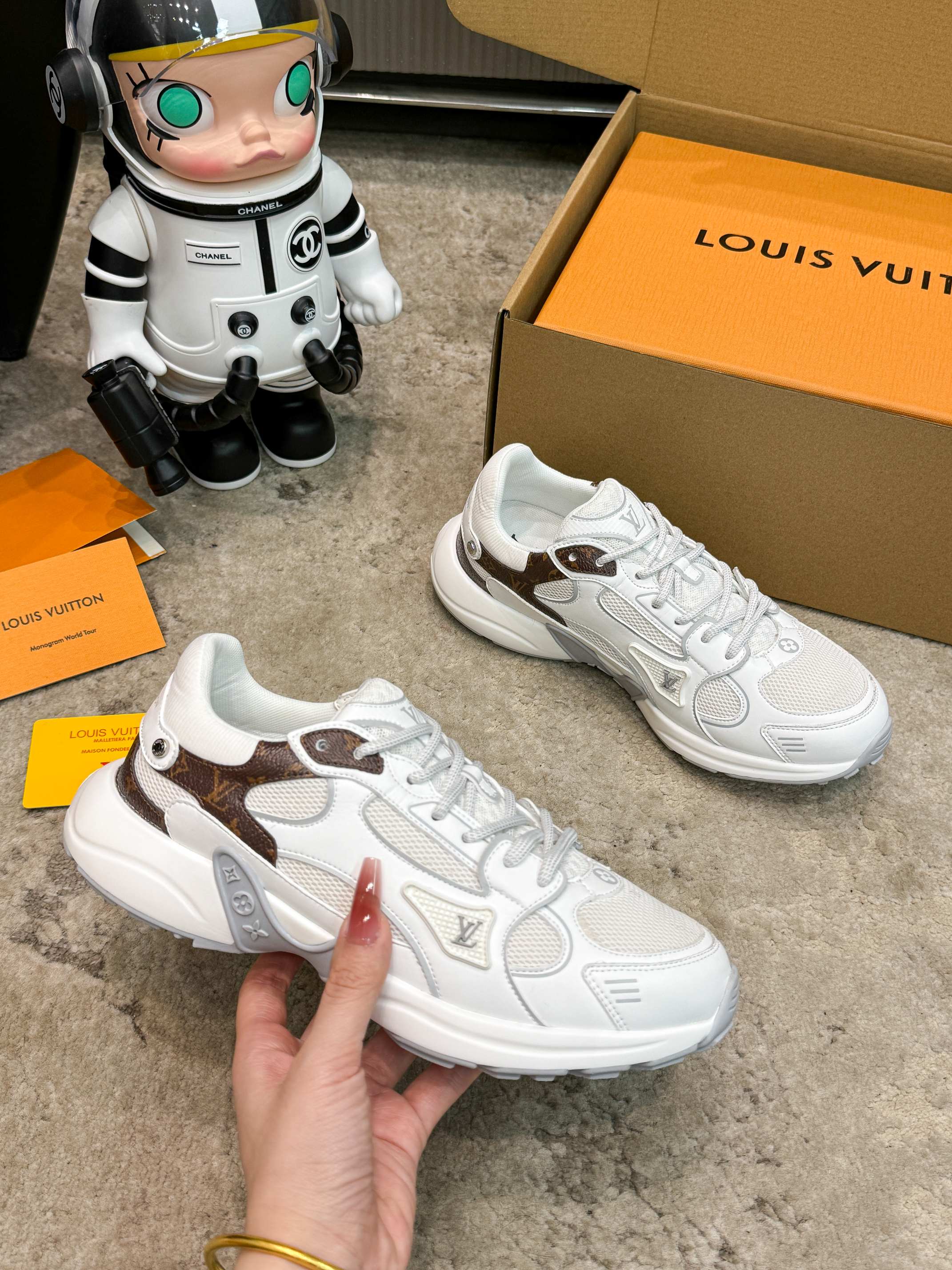 Louis Vuitton Olympia Sneaker: Stylish, Comfortable, and Iconic Design 5 a1743359269526 6505