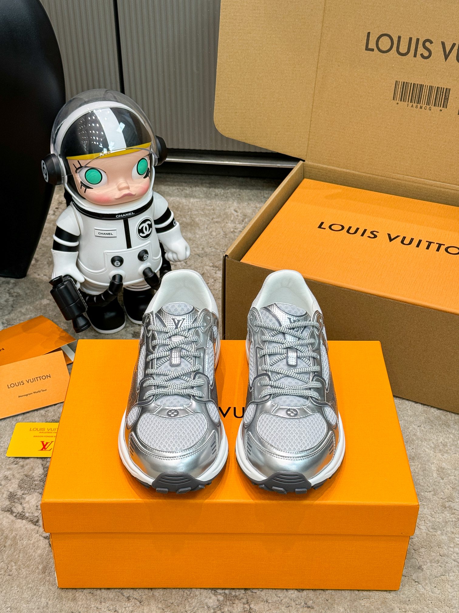 Louis Vuitton Olympia Silver Sneakers Couple Style - Size 36-45 4 a1743359356022 6205