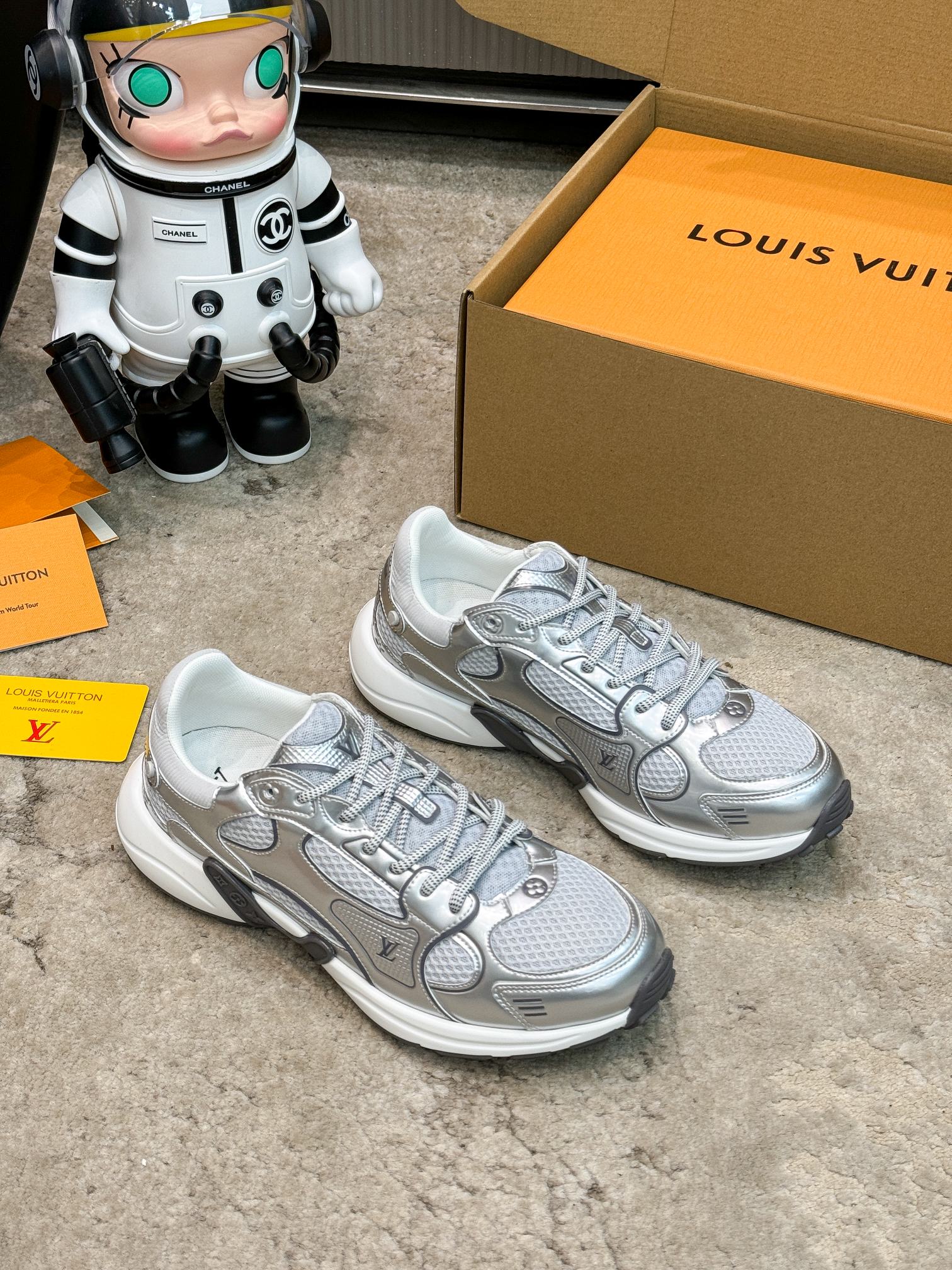 Louis Vuitton Olympia Silver Sneakers Couple Style - Size 36-45 8 a1743359357711 6571