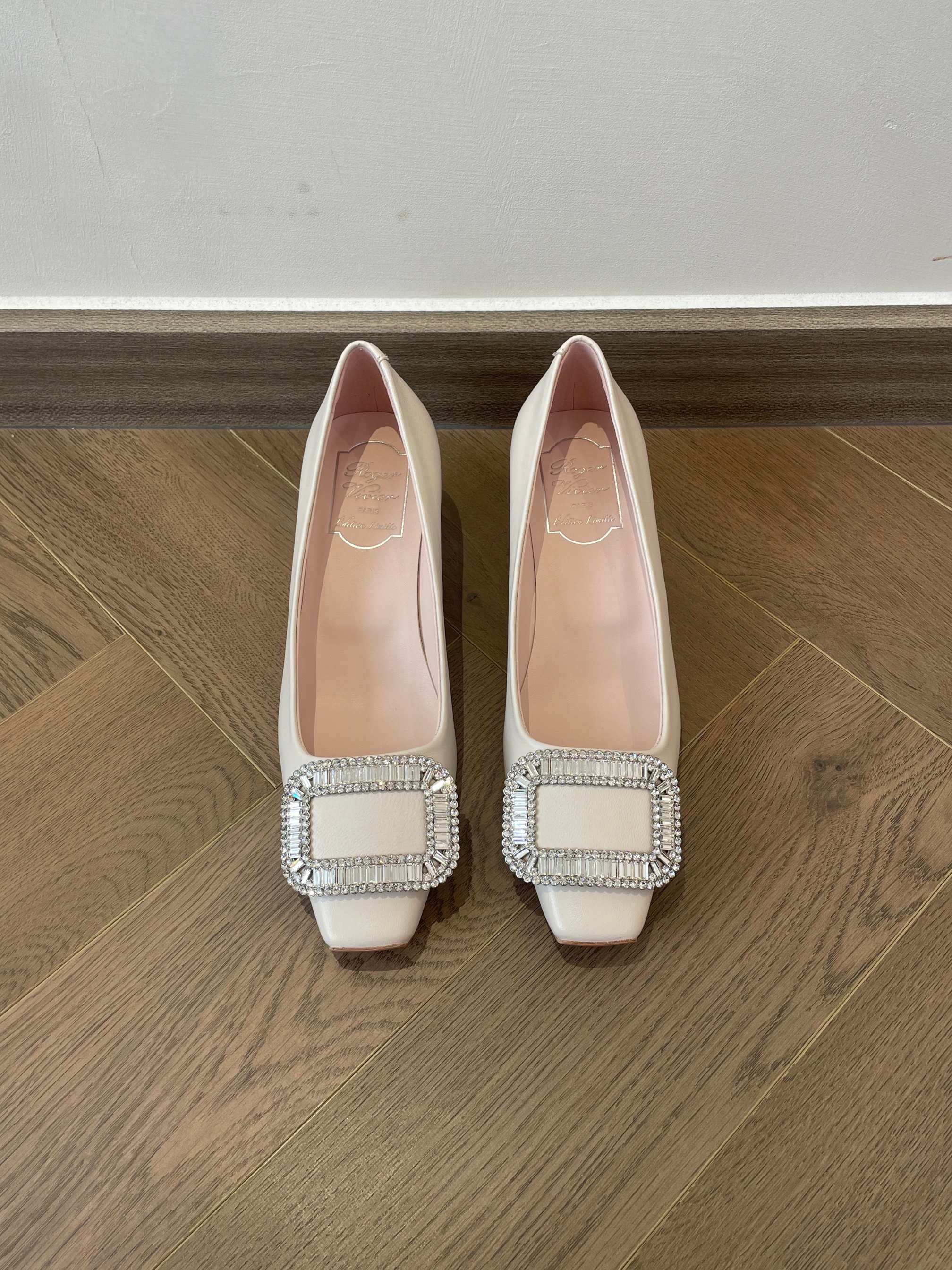 _dvN9sDFutoEXFjE0MO7gfm_BFfA_Jz794ZAjsDg