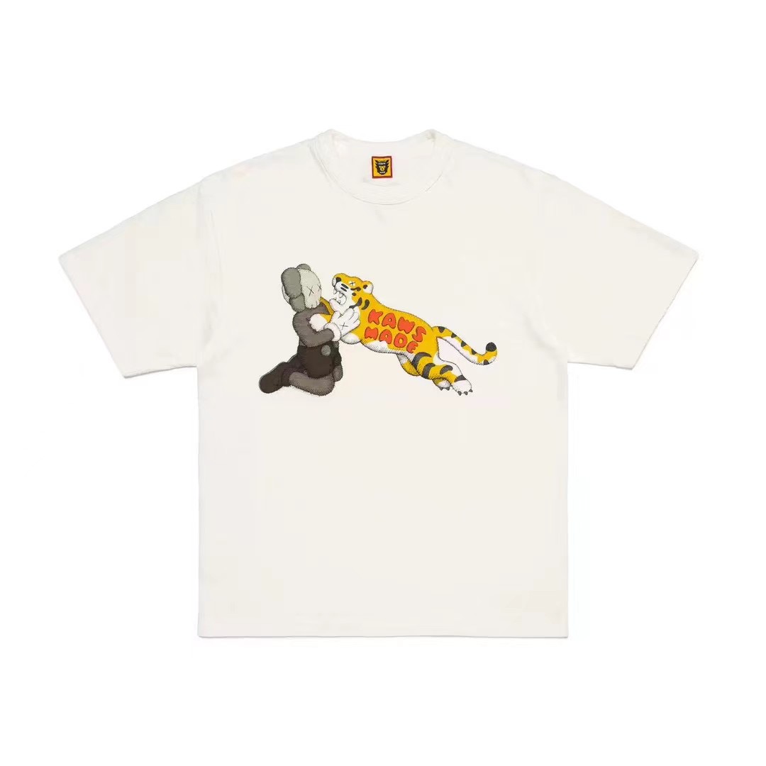 Japanese Fashion Brand T-shirt Designed by Nigo’s Factory with Bamboo Fabric