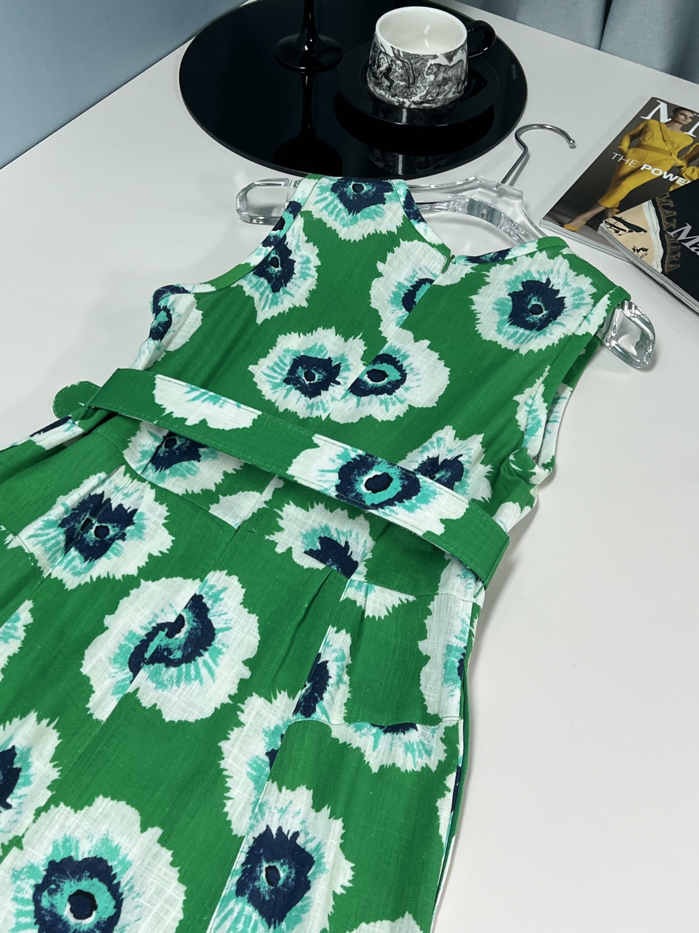 P782 Scavenger Dress: Summer Dream with Fresh Green and Floral Details - 图片 7
